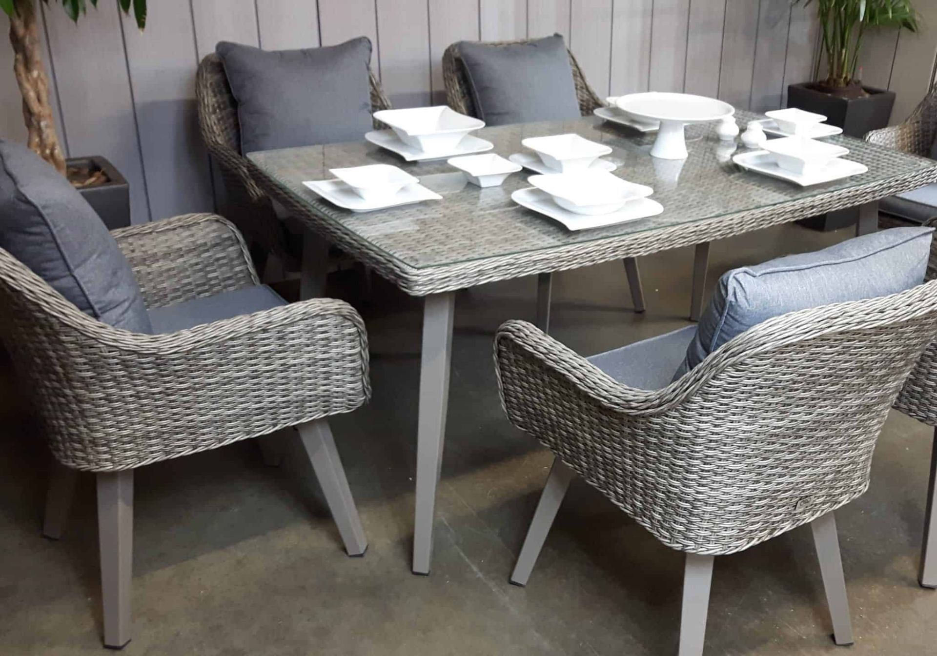 NEW 2019 Hardingham 7 Piece Contemporary All Weather Dining Set - Image 5 of 7