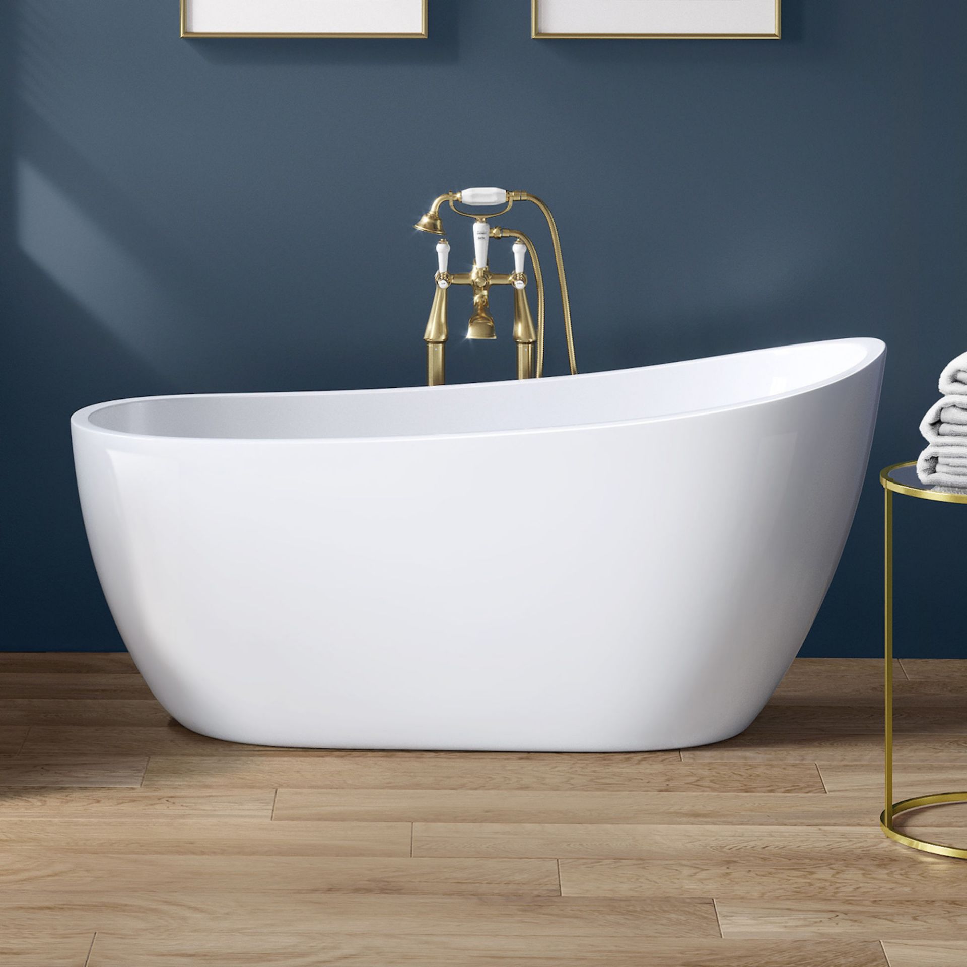 (OS57) 1520mmx720mm Willow Freestanding Bath. Showcasing contemporary clean lines for a centre piece