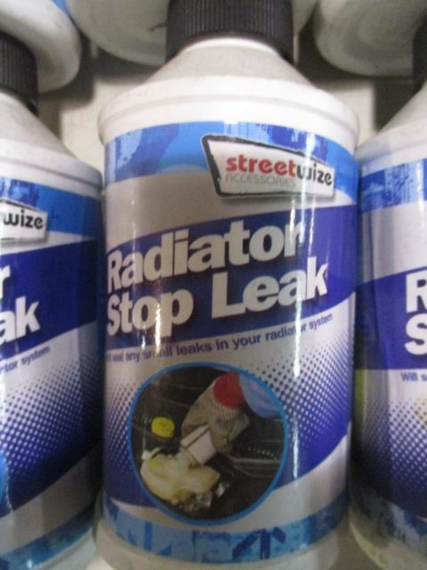 12pcs unused unopened sealed units of Streetwize radiator stop leak - rrp £4.99 - each bottle
