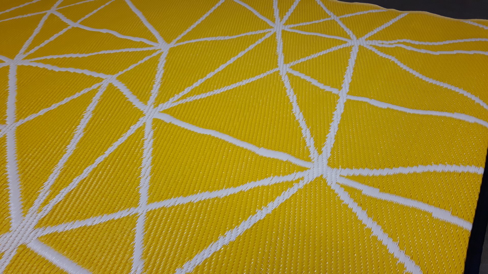 All weather yellow & white patio / decking / caravan /beach outdoor rugs - Image 3 of 4
