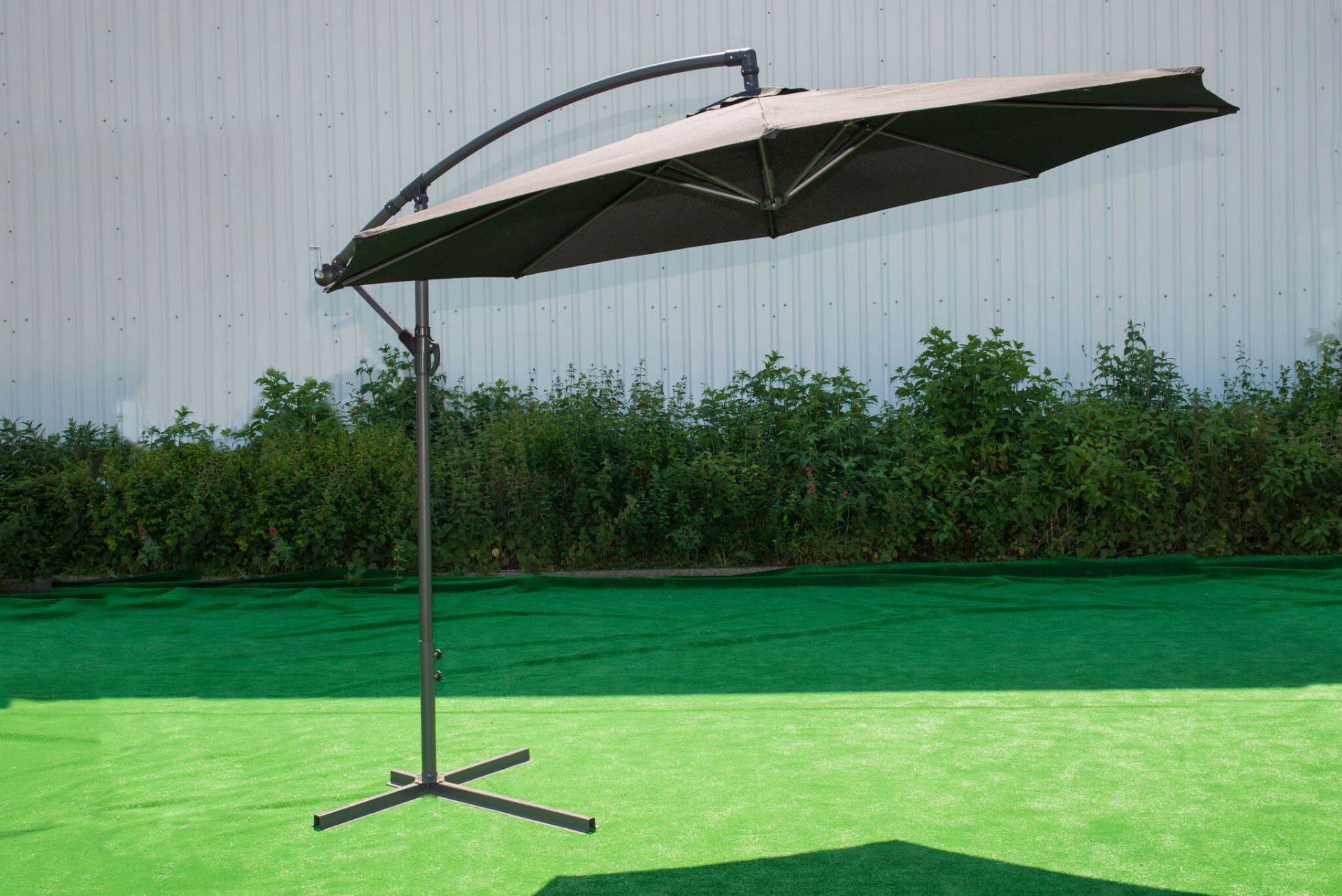 Banana Parasol Grey 3 metre diameter