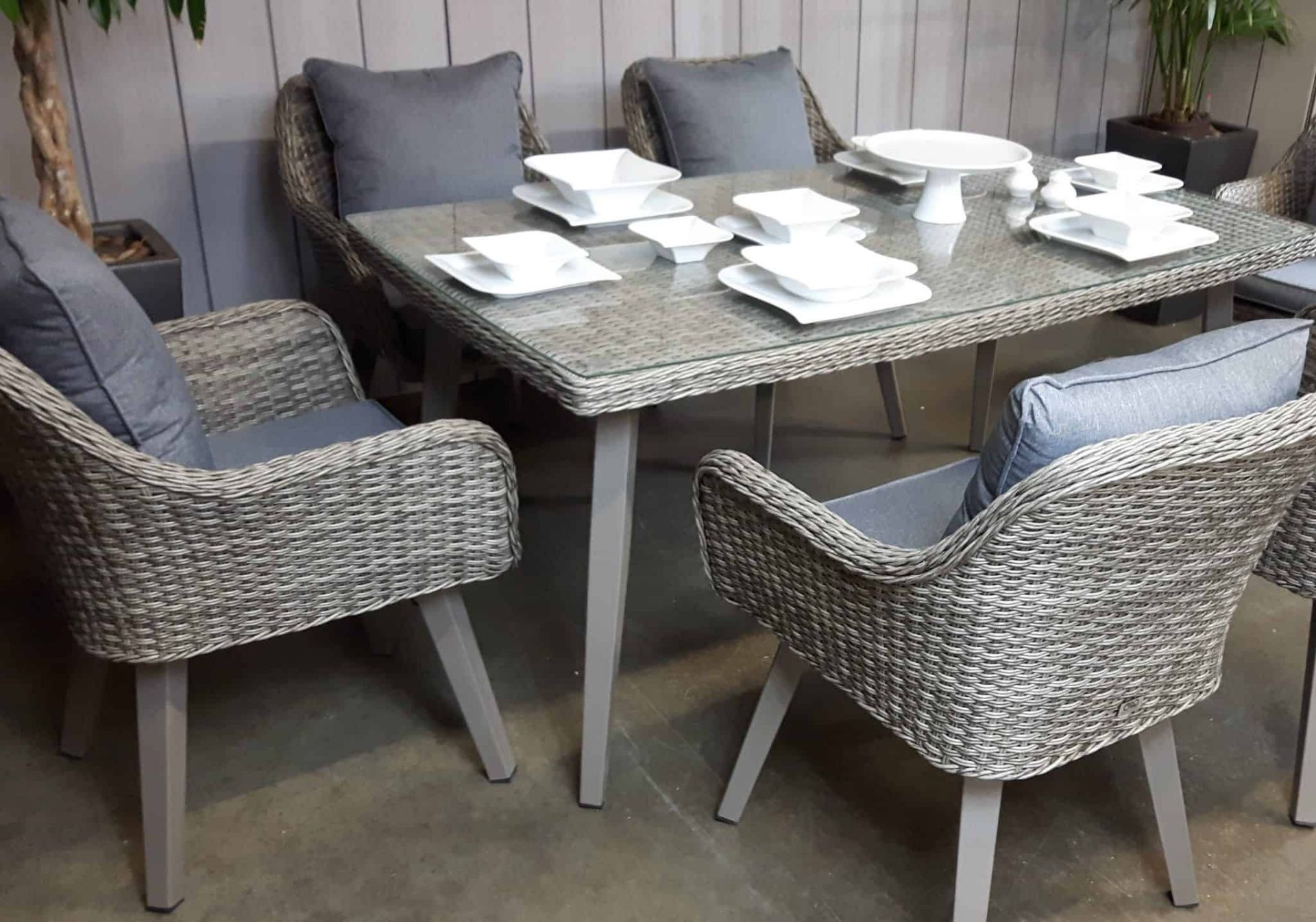 NEW 2019 Hardingham 7 Piece Contemporary All Weather Dining Set - Image 6 of 7