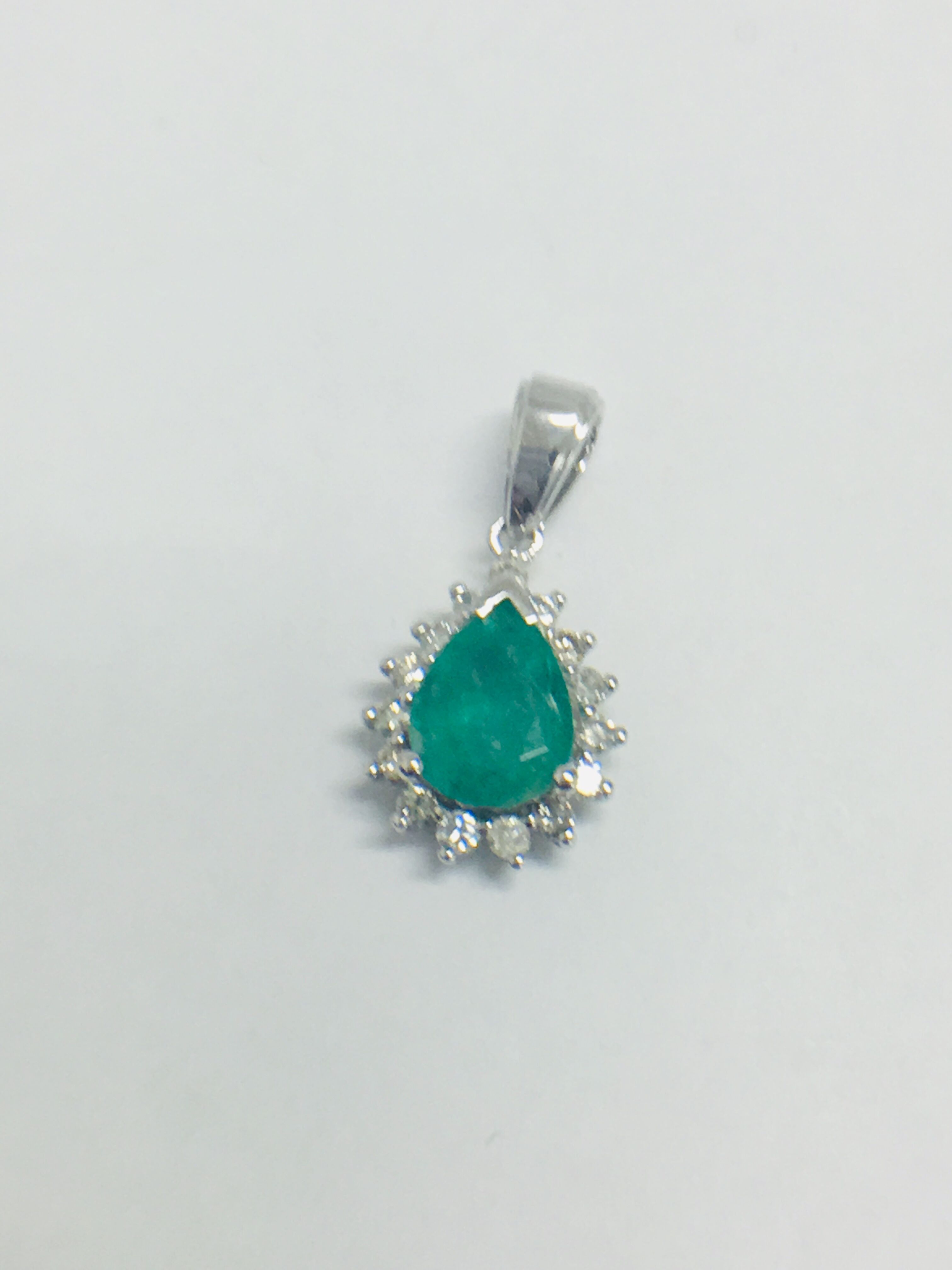 14Ct White Gold Emerald And Diamond - Image 2 of 6