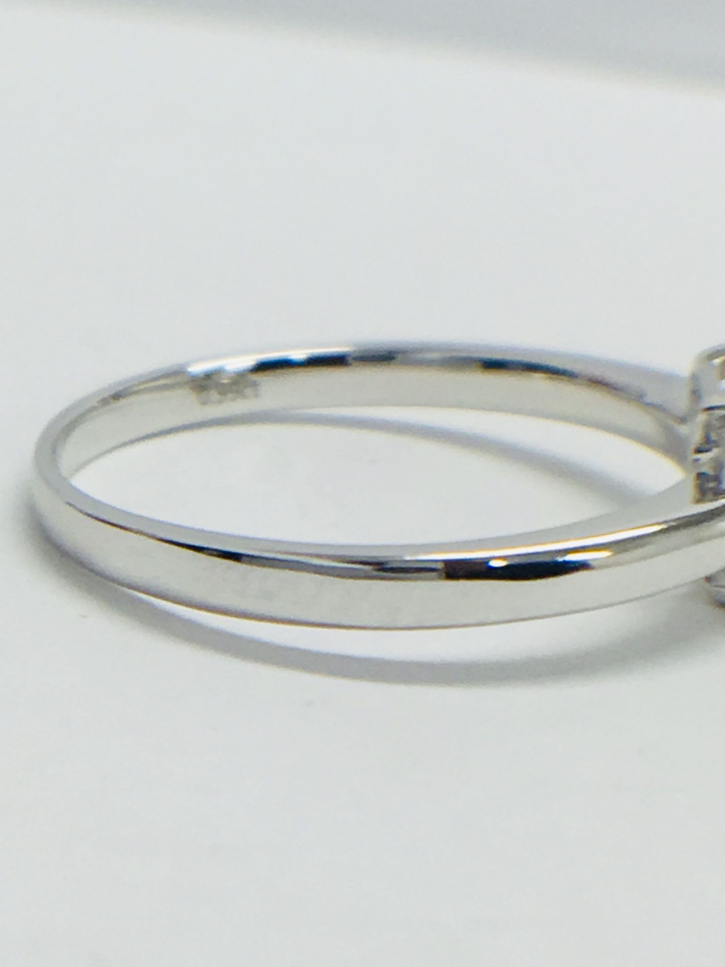 14Ct White Gold Diamond Ring Princess Cut Diamond. - Image 7 of 9
