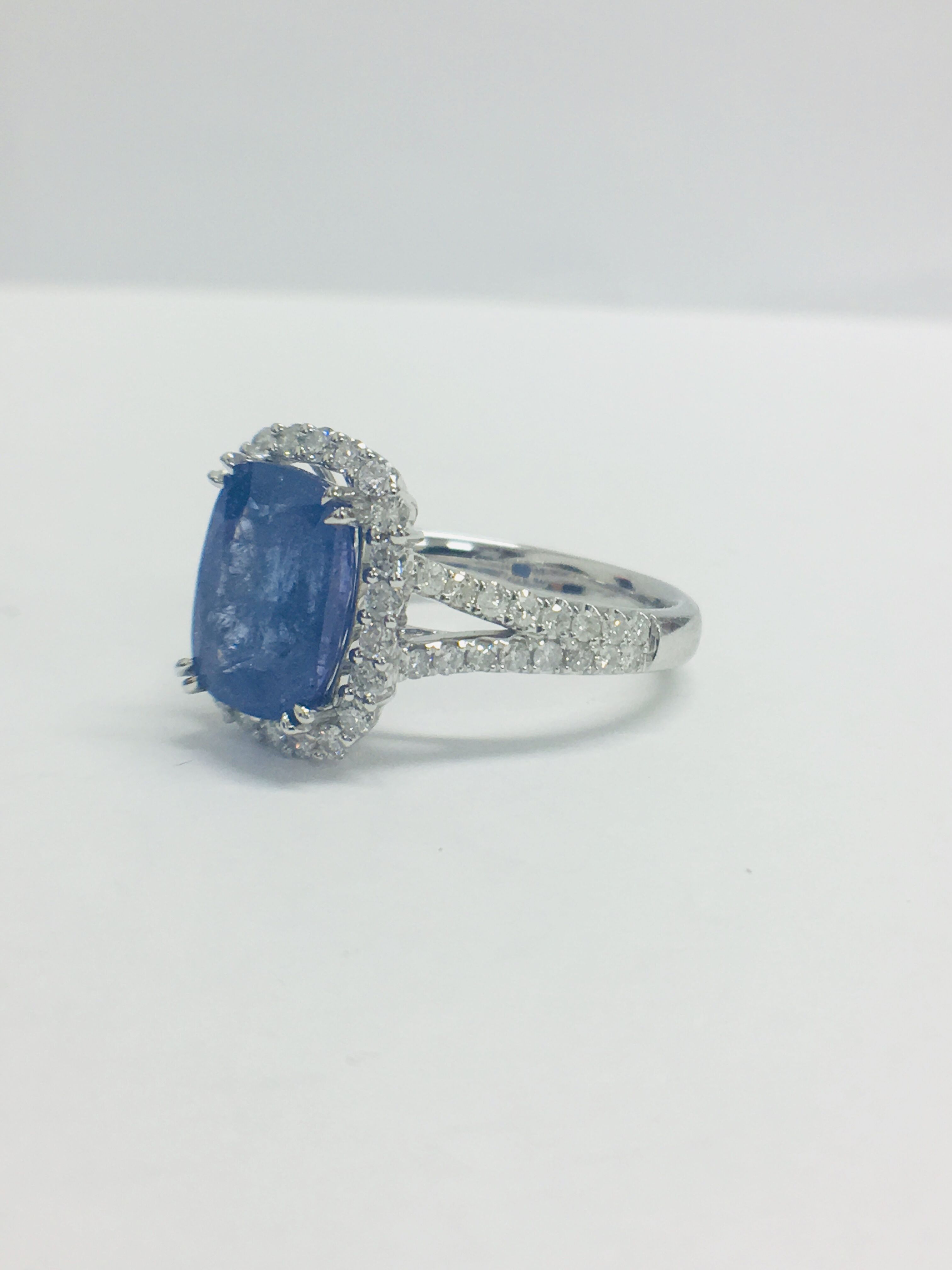 18Ct White Gold Tanzanite & Diamond Ring. - Image 2 of 10