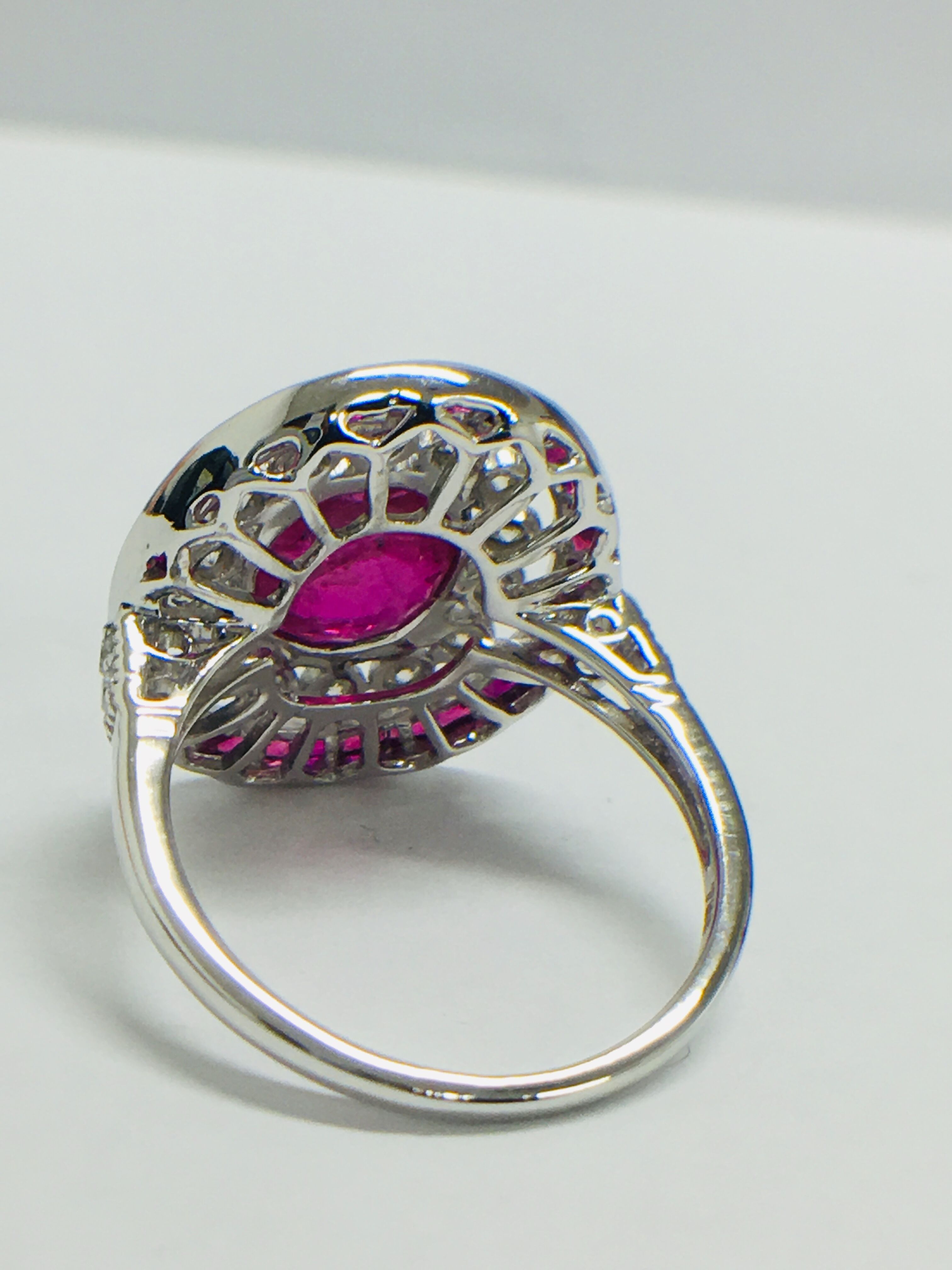 18Ct White Gold Ruby & Diamond Ring - Image 6 of 11