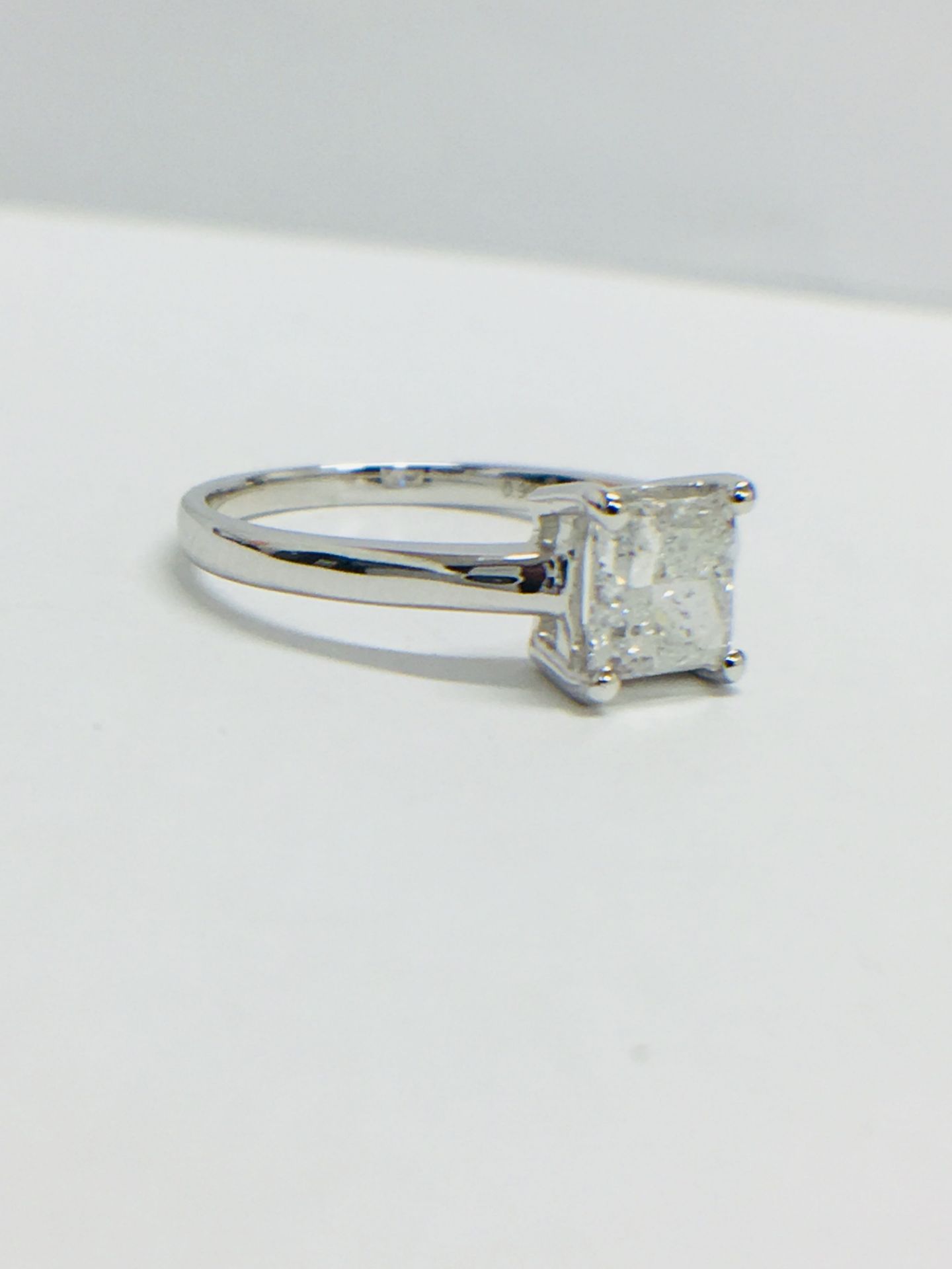 14Ct White Gold Diamond Ring Princess Cut Diamond. - Image 8 of 9