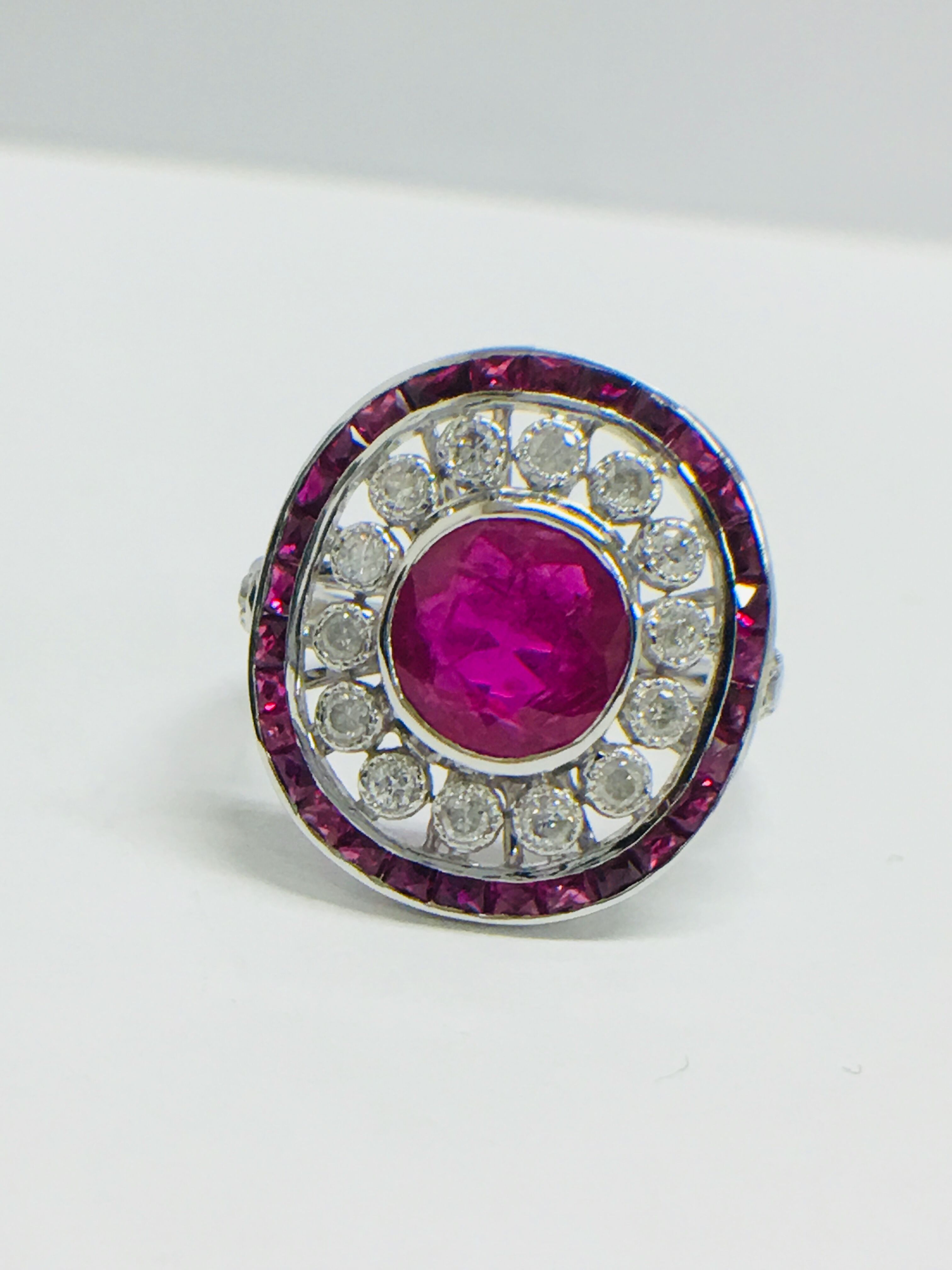 18Ct White Gold Ruby & Diamond Ring - Image 10 of 11