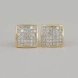 14 K / 585 Yellow Gold Diamond Earring Studs