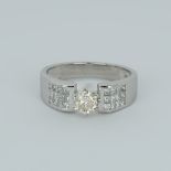 14 K / 585 White Gold Solitaire Diamond Ring