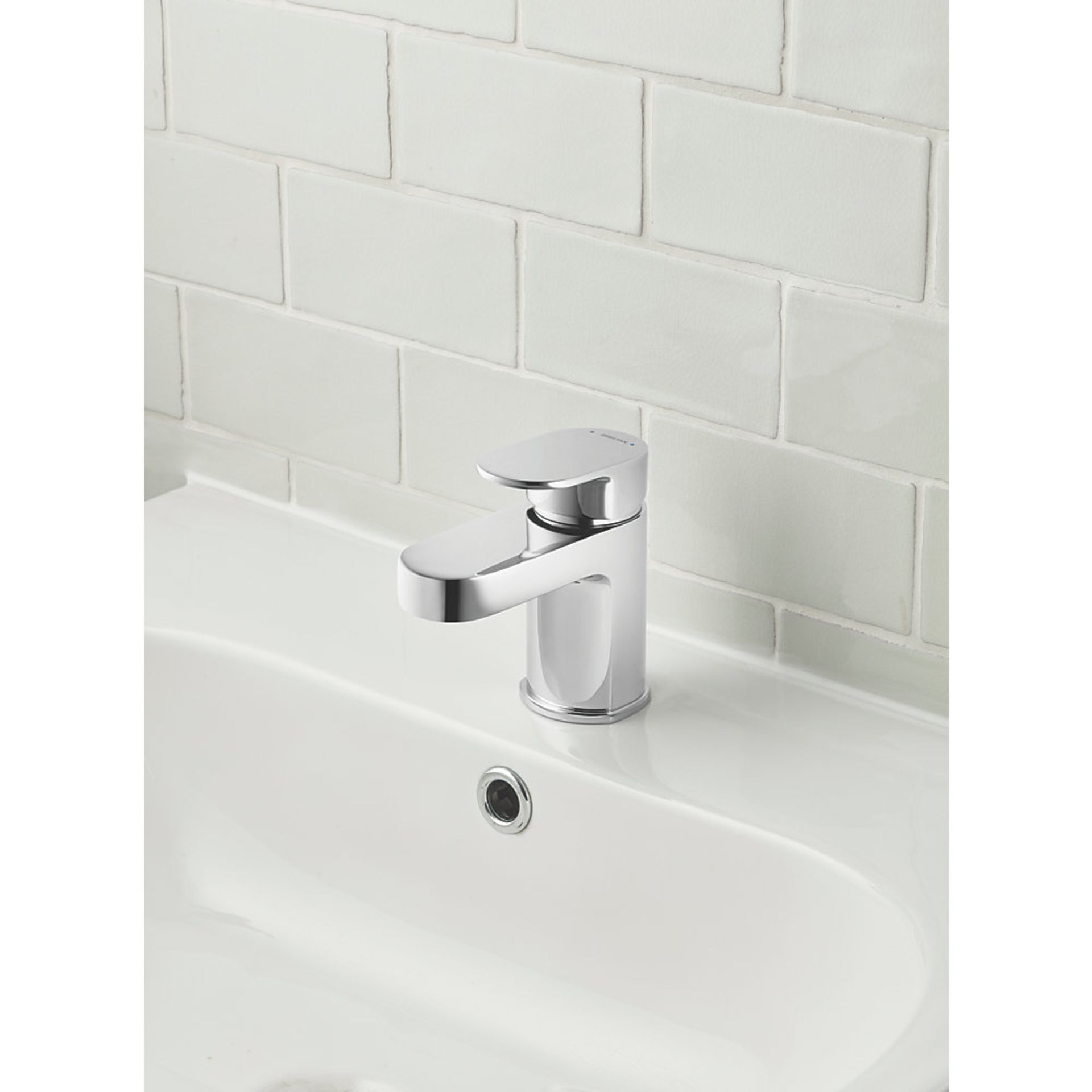 (PP39) Bristan Frenzy Basin Mono Mixer Tap. Chrome-plated brass. Ceramic disc technology ensure... - Image 3 of 5