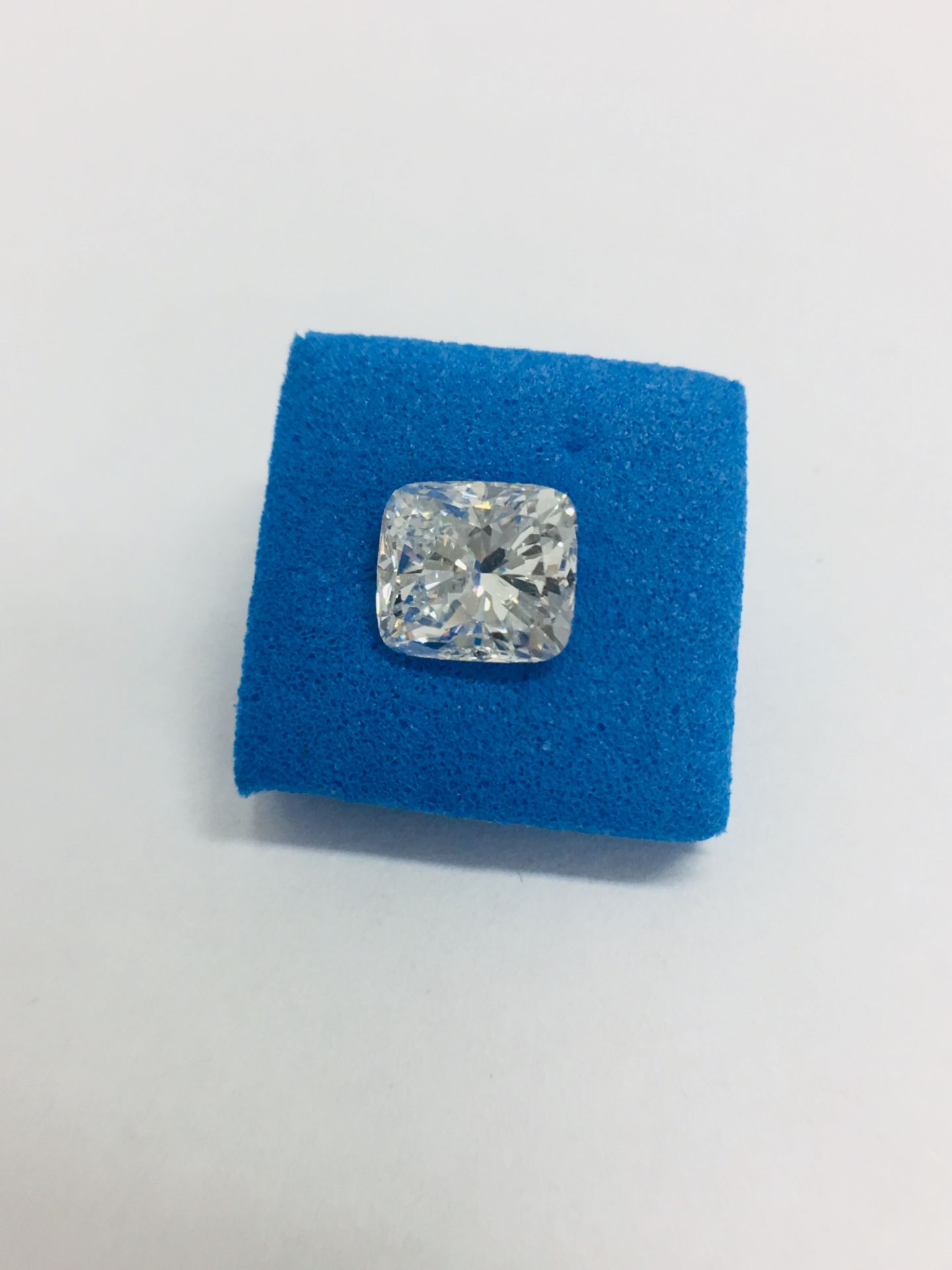 1.01ct Cushion cut Natural Diamond,H colour,si2