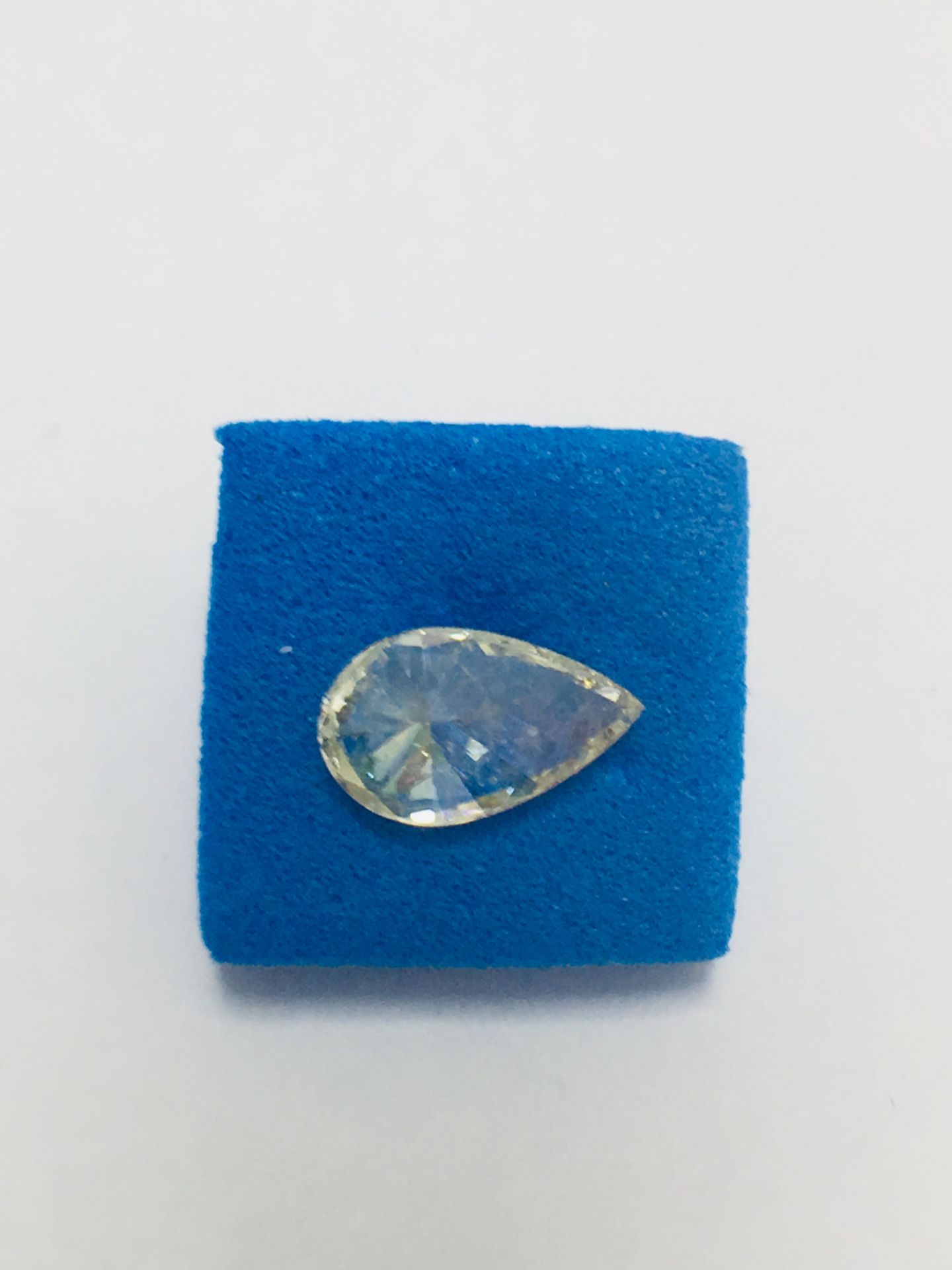 0.96ct Pearshape Natural diamond,VS Clarity,K colour,diamond is tested as clarity enhanced - Image 2 of 3