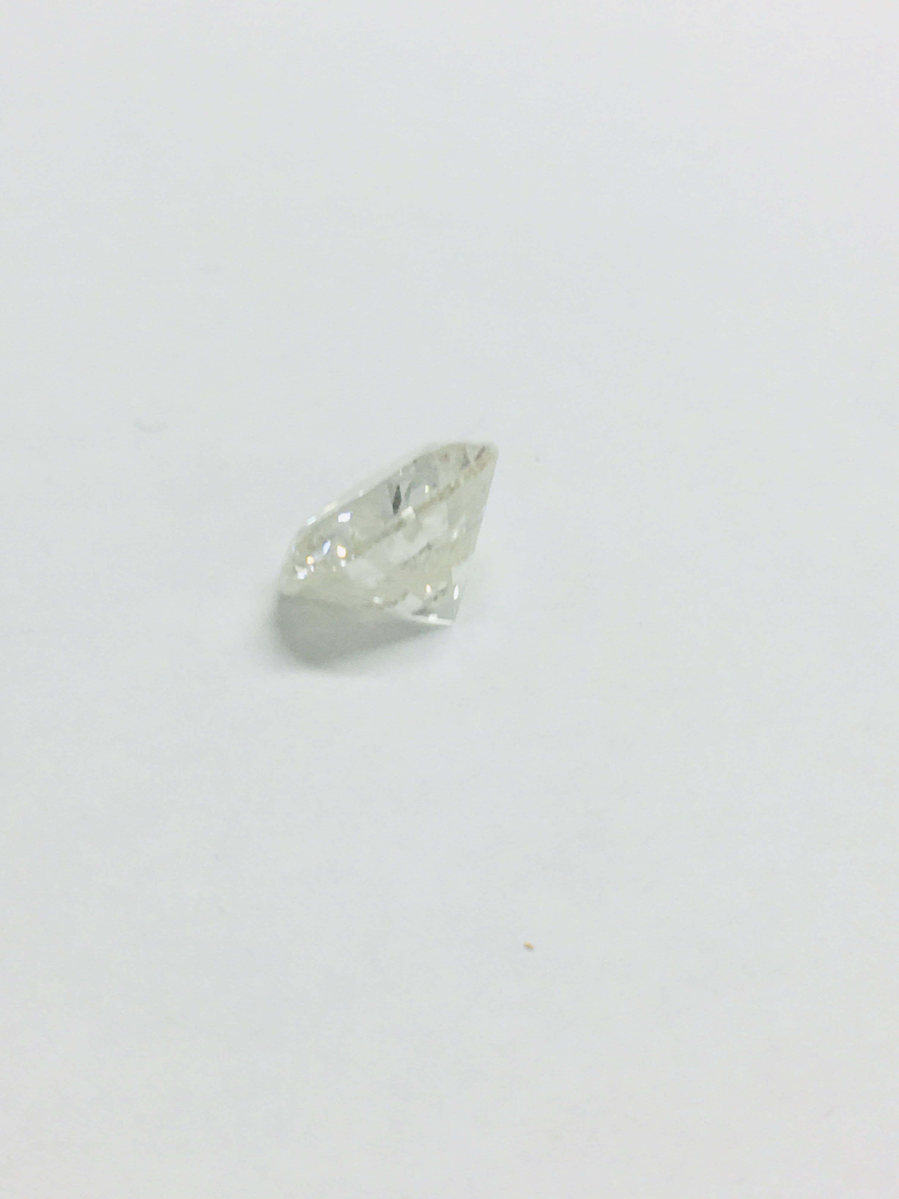 3.34ct Round Brilliant cut Natural Diamond,I colour,si3 clarity - Image 2 of 5