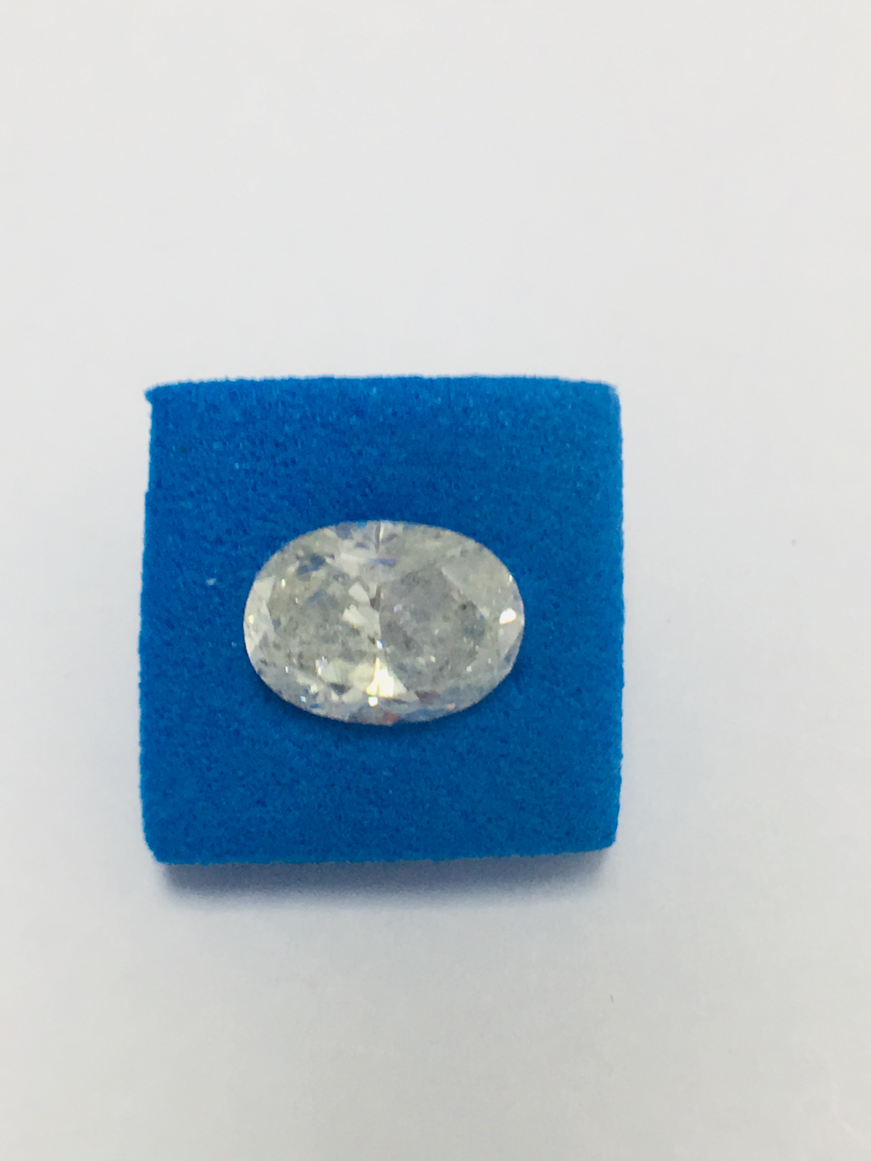 1.61t Natural oval Cut diamond colour,i2 clarity,diamond is tested as clarity enhanced