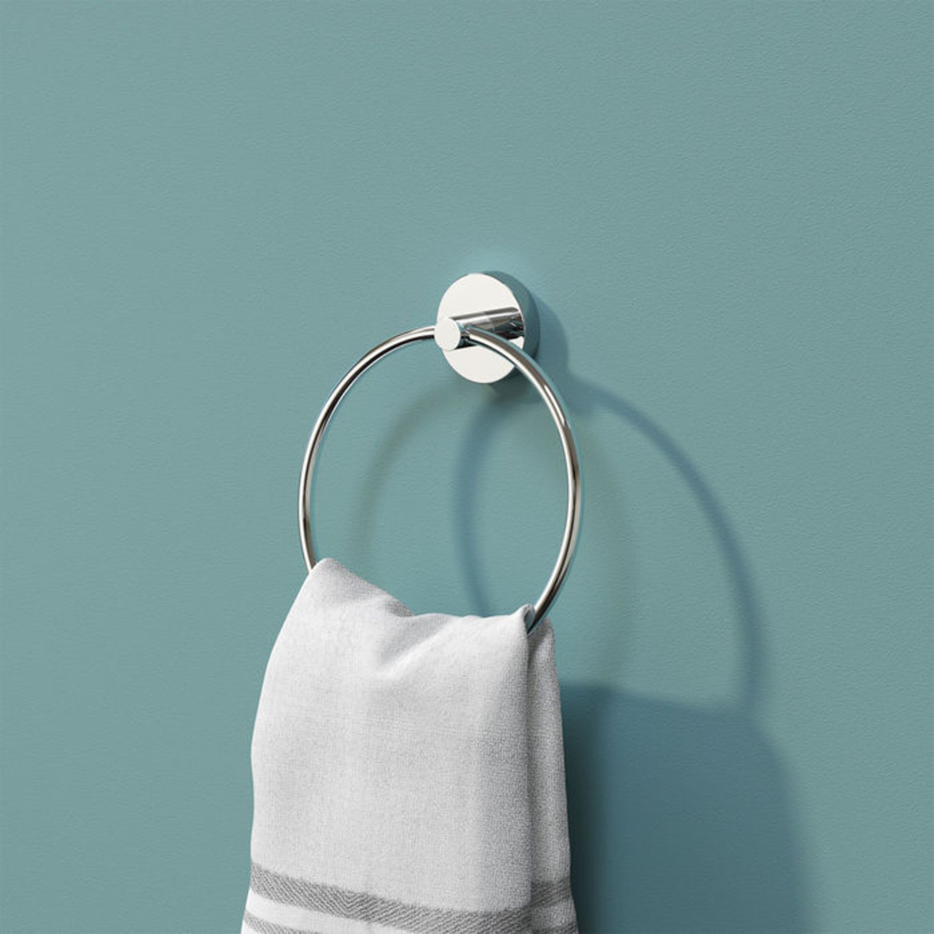 (Q28) Finsbury Towel Ring. Simple yet stylish Completes your bathroom with a little extra