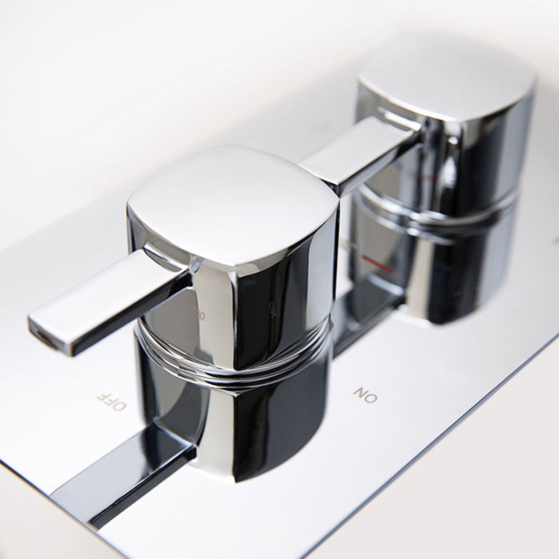 (NK63) Square One Way Concealed Mixer Valve Chrome plated solid brass Built in anti-scalding - Image 2 of 2