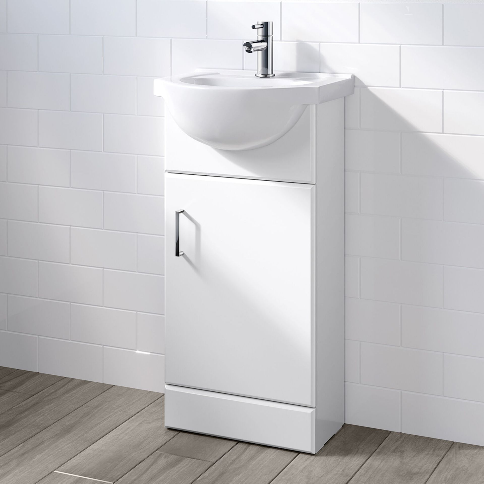 (KL19) 410mm Quartz Gloss White Built In Basin Cabinet. Comes complete with basin. Pristine gloss