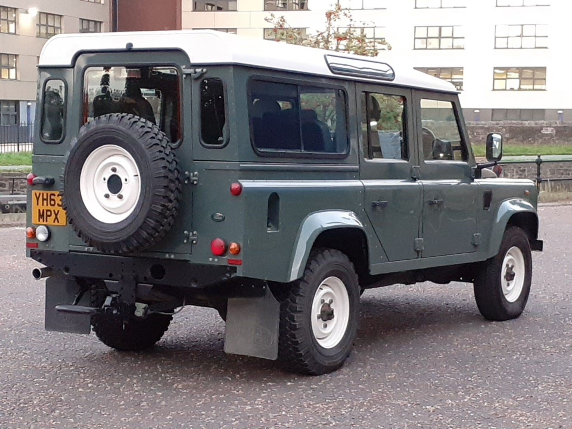 2013 63 Reg Land Rover Defender 110 Station Wagon - Image 2 of 9