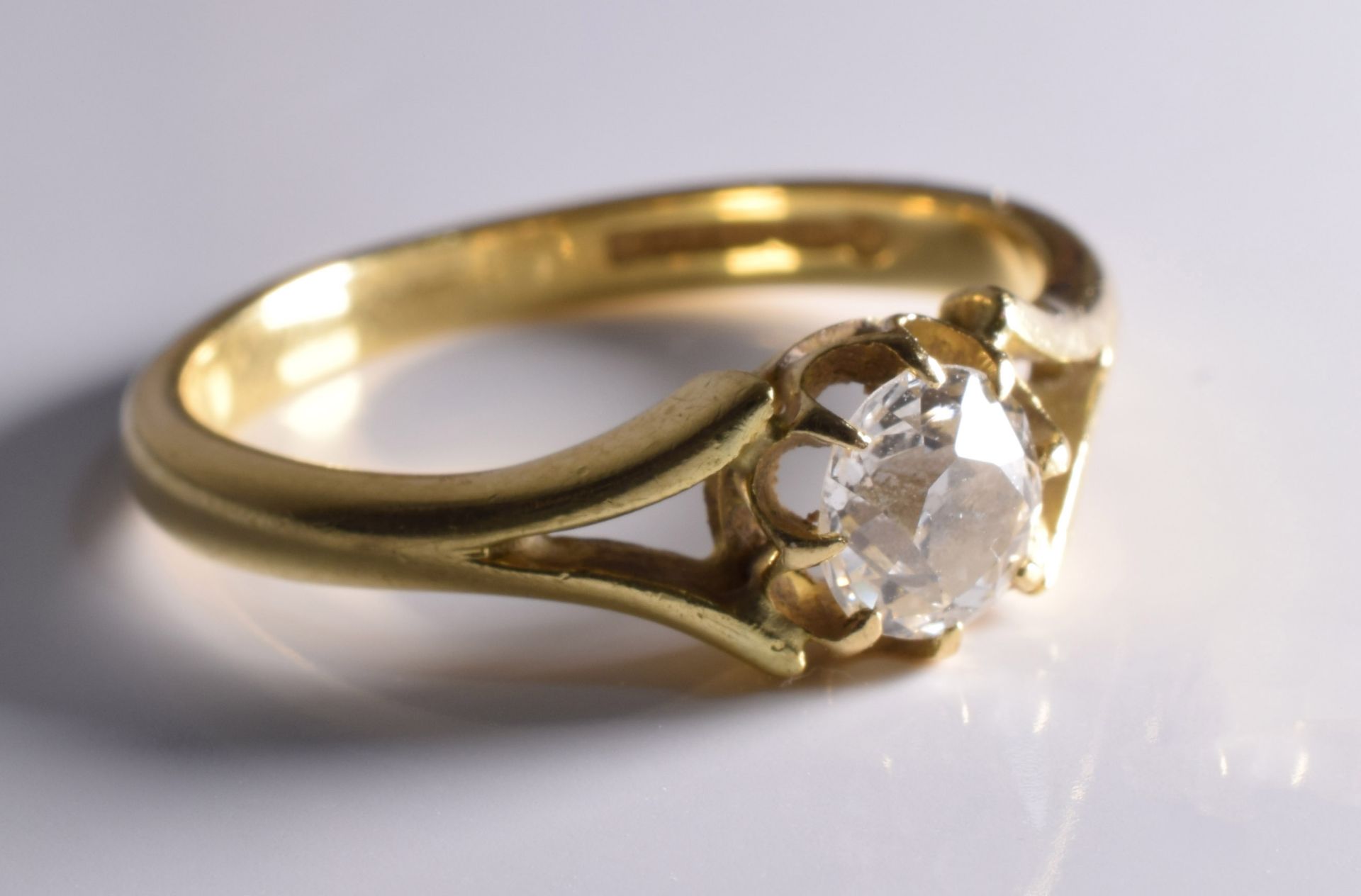 Diamond Swirl Engagement ring