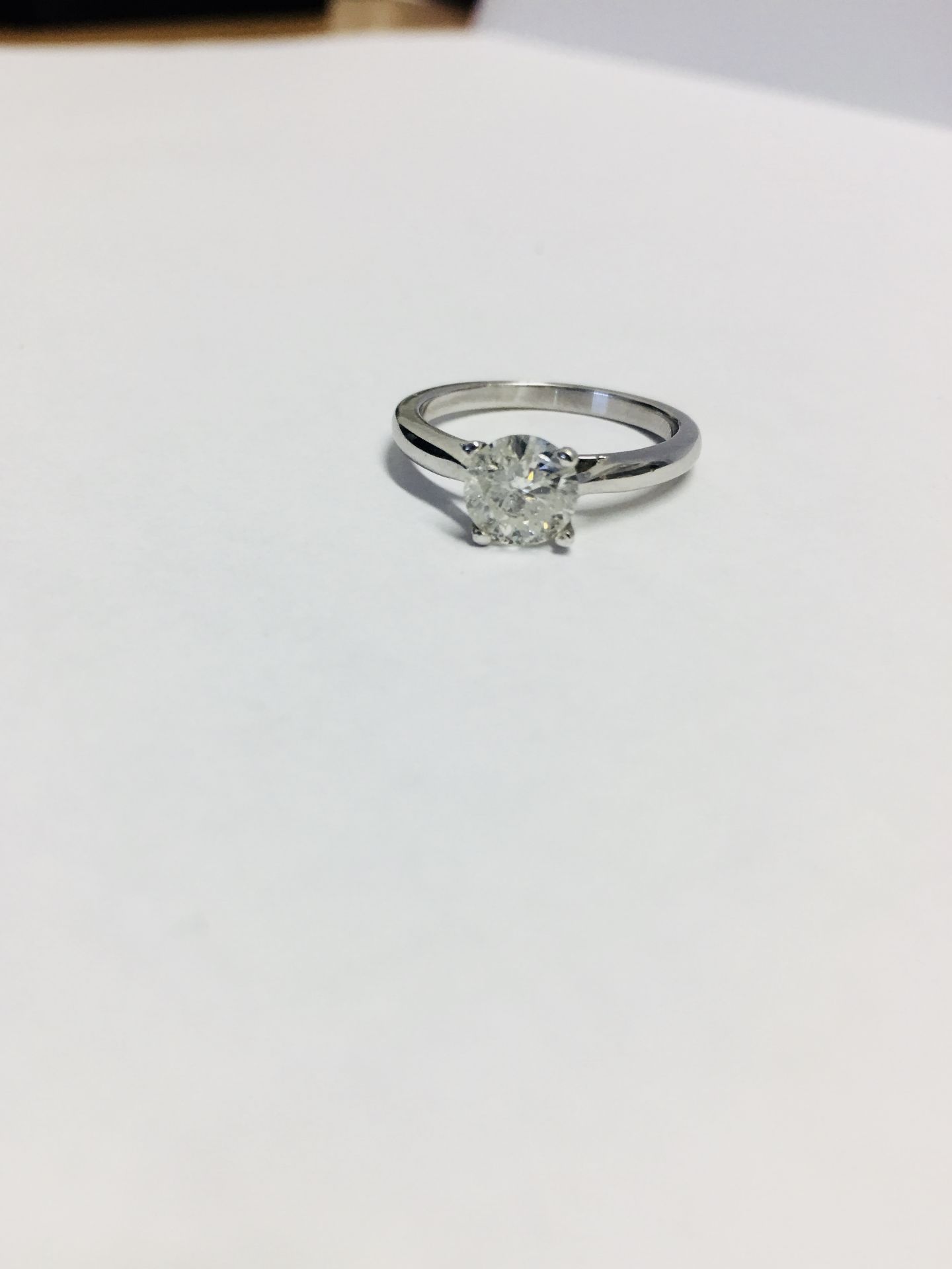 1.01Ct Diamond Solitaire Ring Set In 18Ct White Gold. - Image 2 of 5