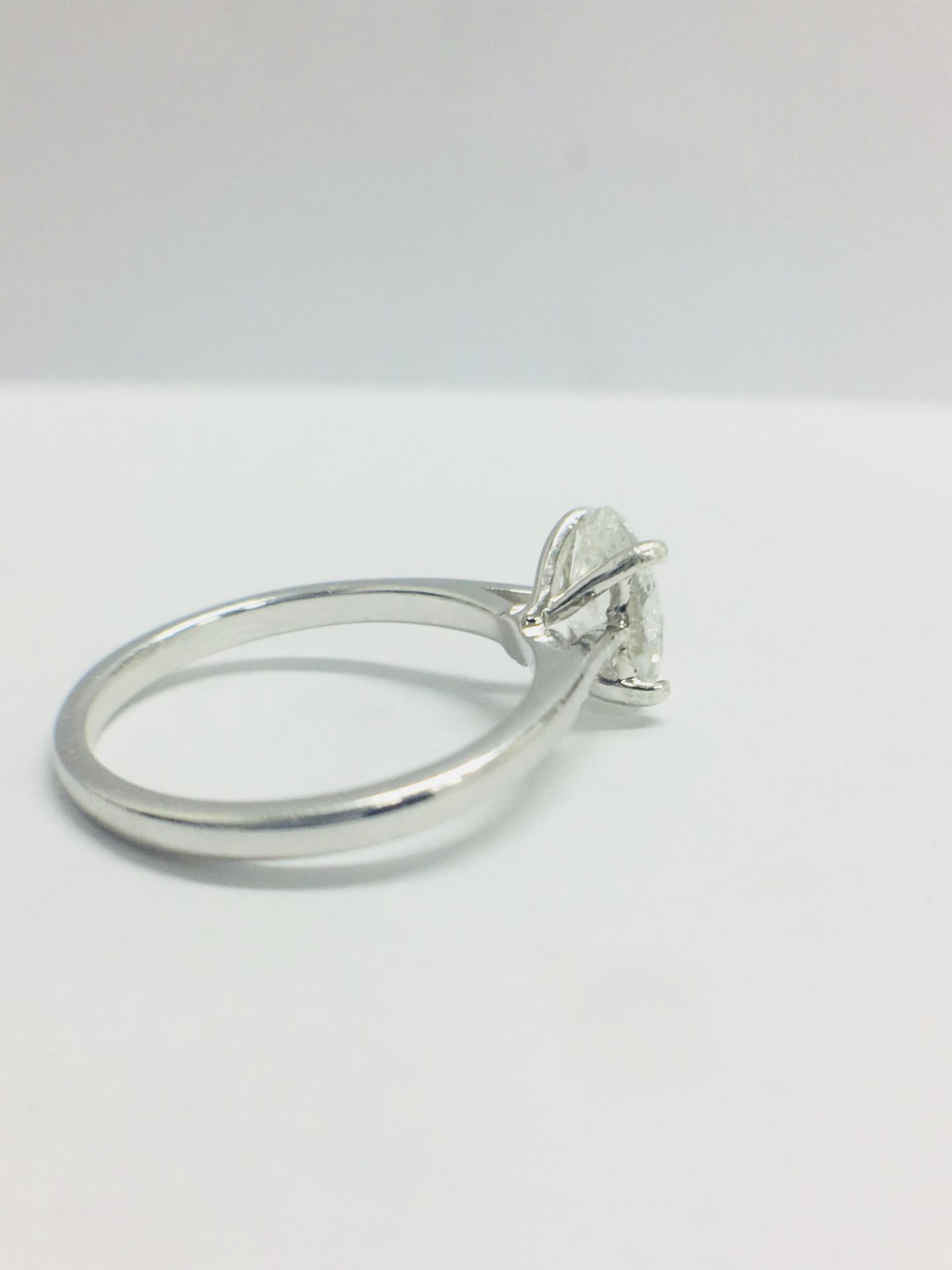 1Ct Oval Cut Diamond Solitaire Ring, - Image 6 of 11