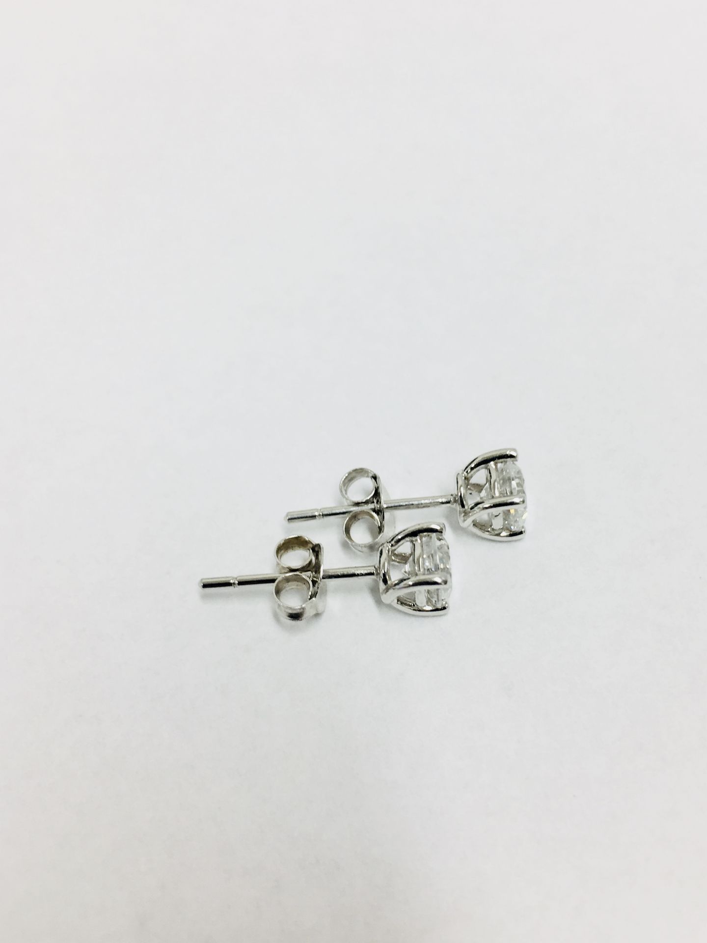 1.00Ct Diamond Solitaire Earrings Set In Platinum. - Image 5 of 15