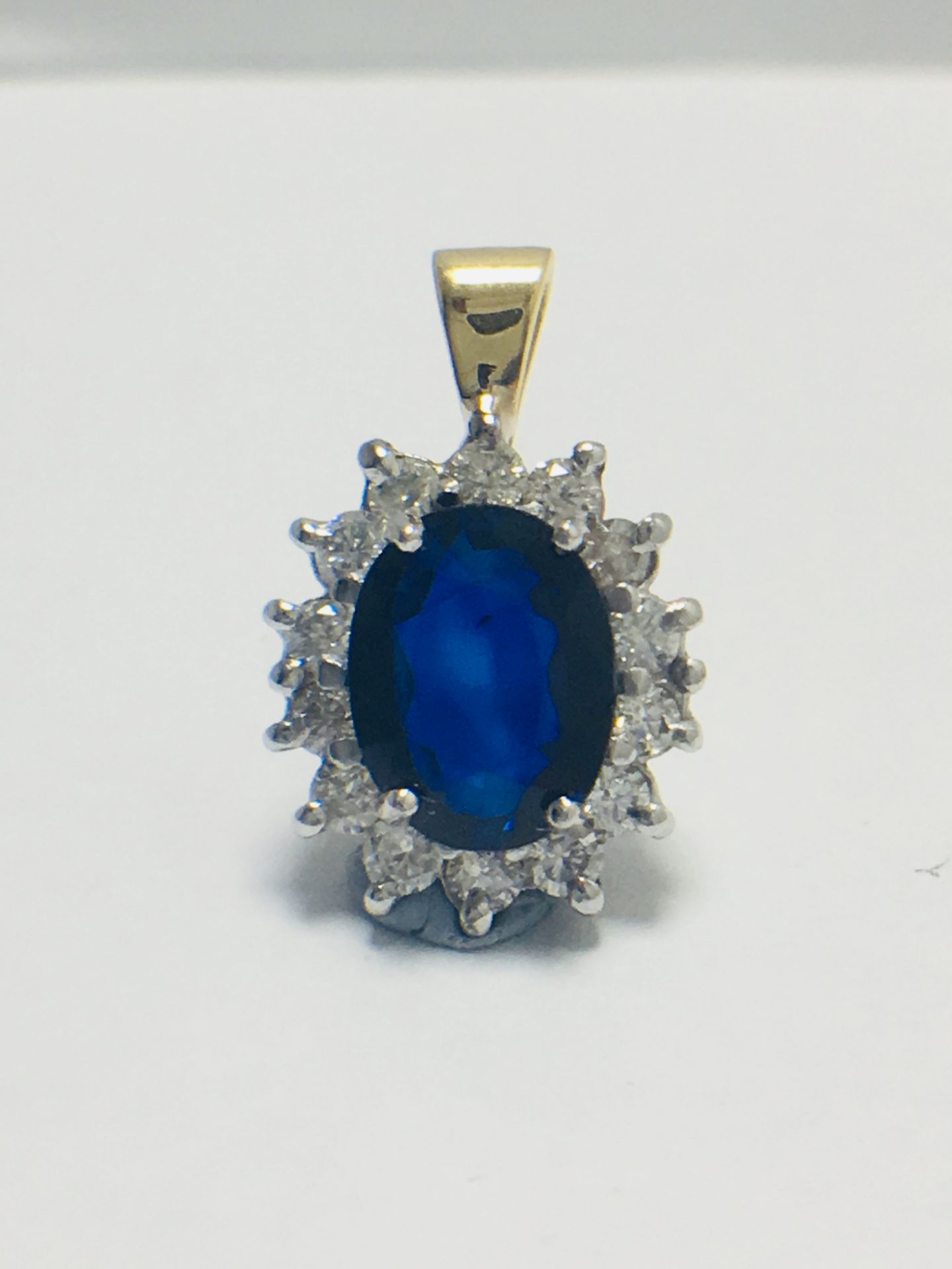 18Ct Sapphire And Diamond Cluster Pendant,