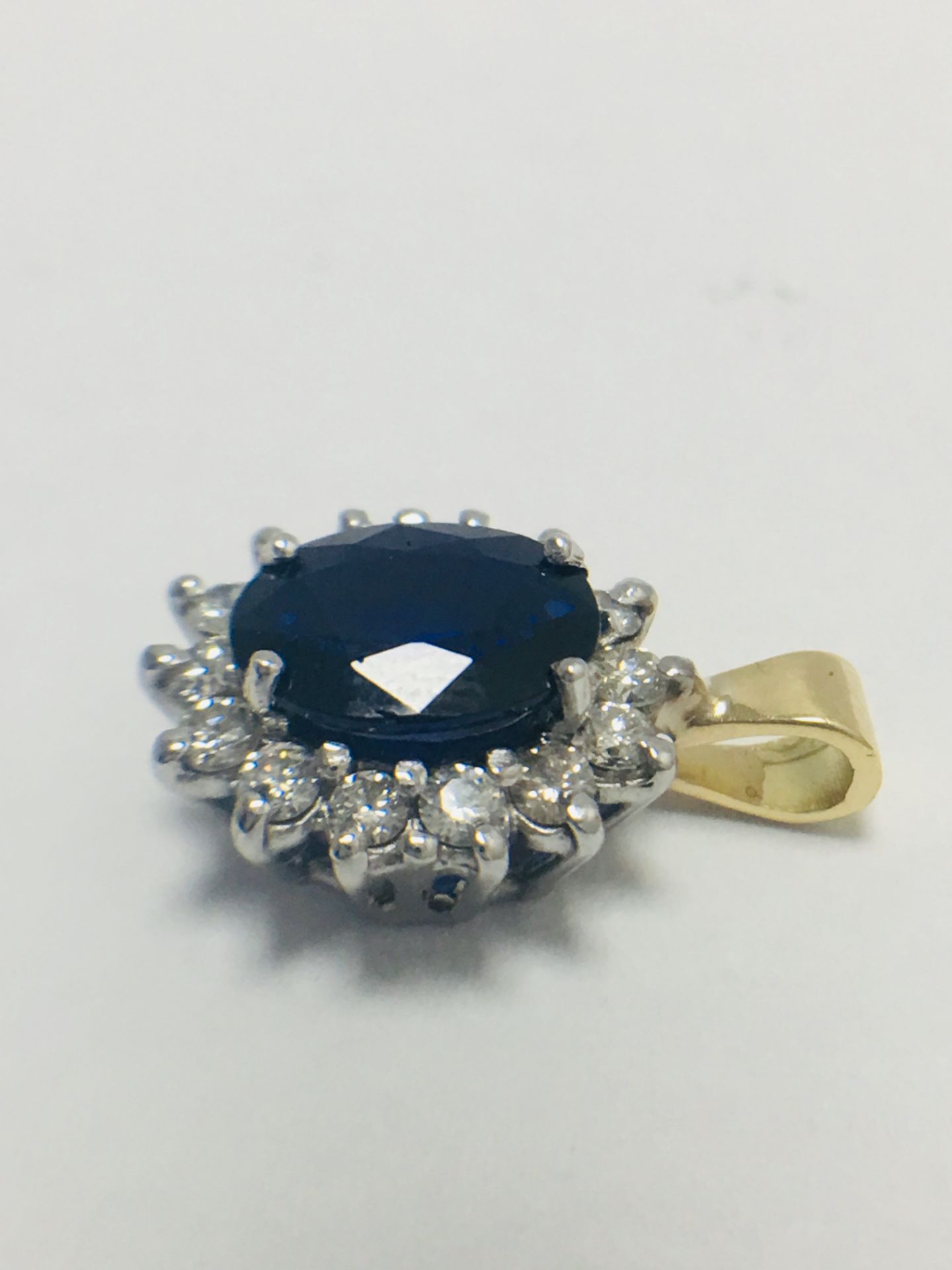 18Ct Sapphire And Diamond Cluster Pendant, - Image 6 of 7