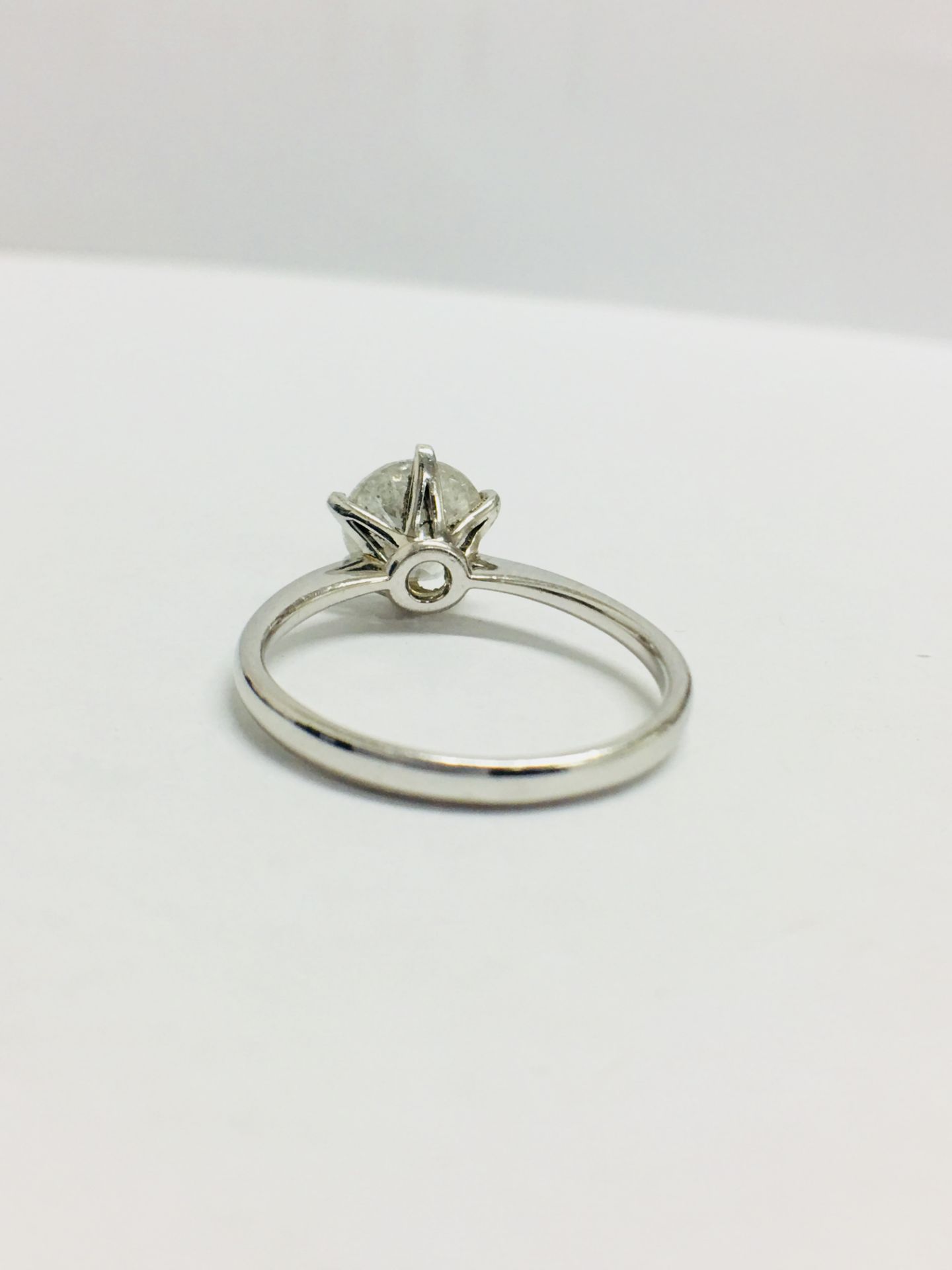 1.50Ct Diamond Solitaire Set In 18Ct Gold. - Image 4 of 6