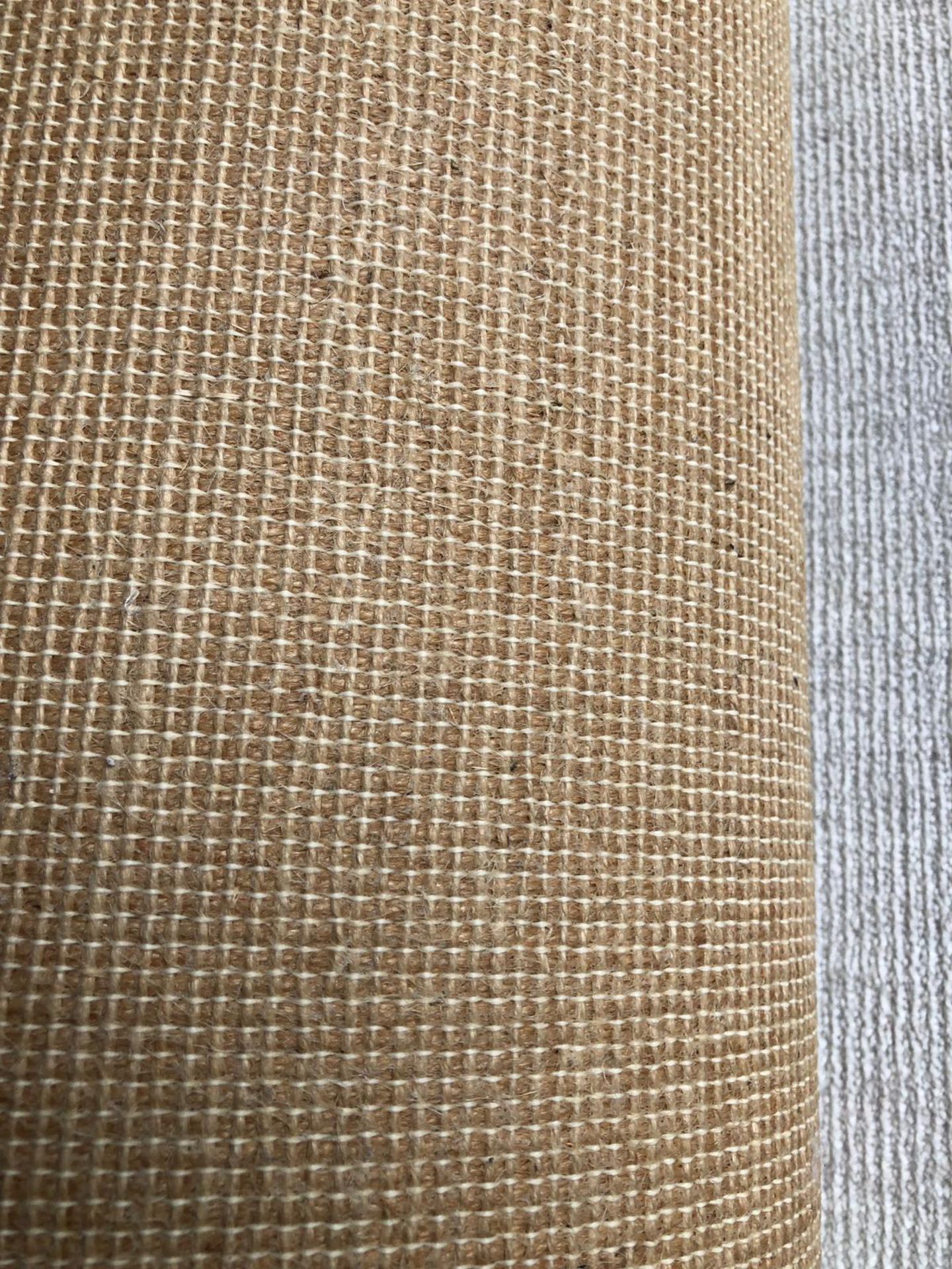 Light Grey Wool Mix 5.70M x 2.85M - Image 2 of 2