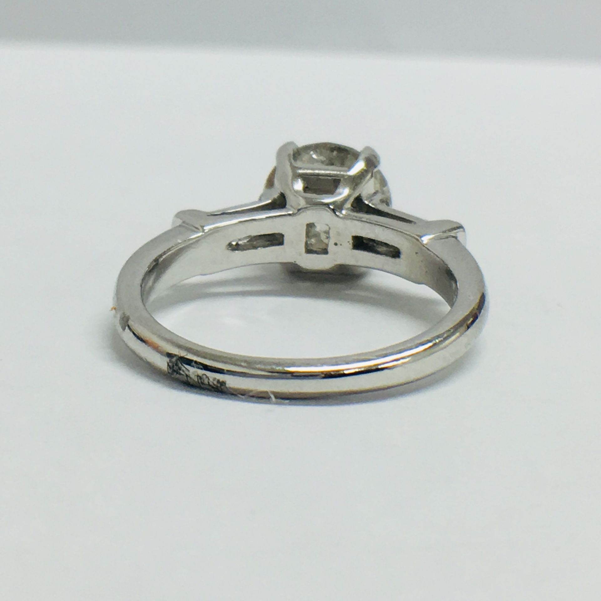 Platinum Diamond Ring - Image 6 of 9