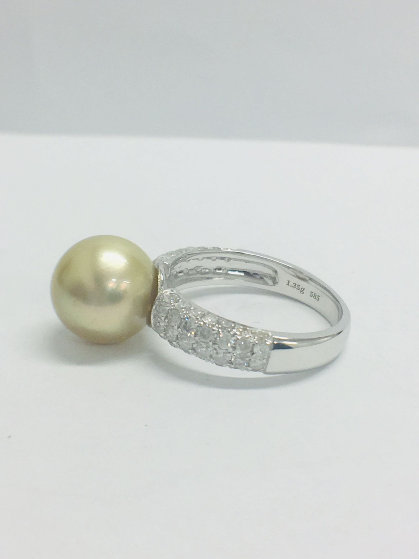 14ct White Gold Pearl & Diamond Ring - Image 3 of 8