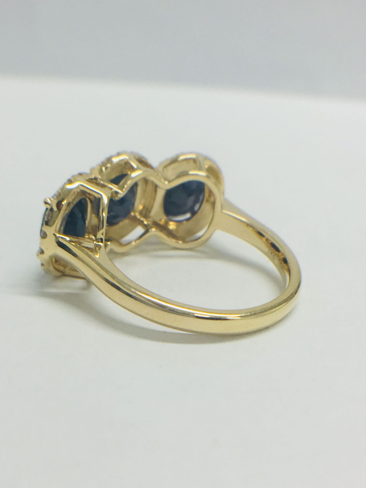 18ct Yellow Gold Sapphire & Diamond Ring - Image 6 of 9