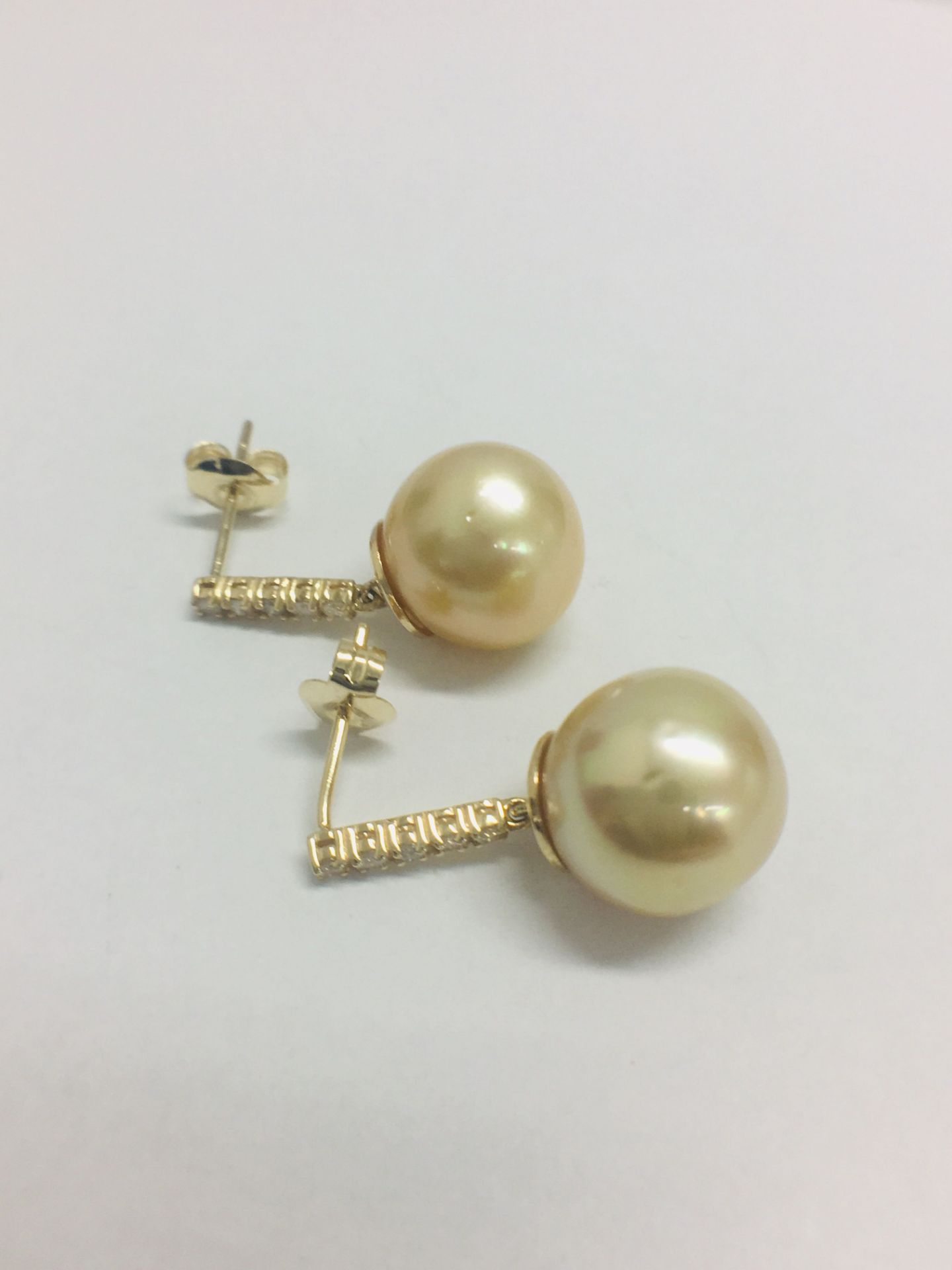 14ct Yellow Gold Pearl & Diamond Earrings - Image 2 of 6