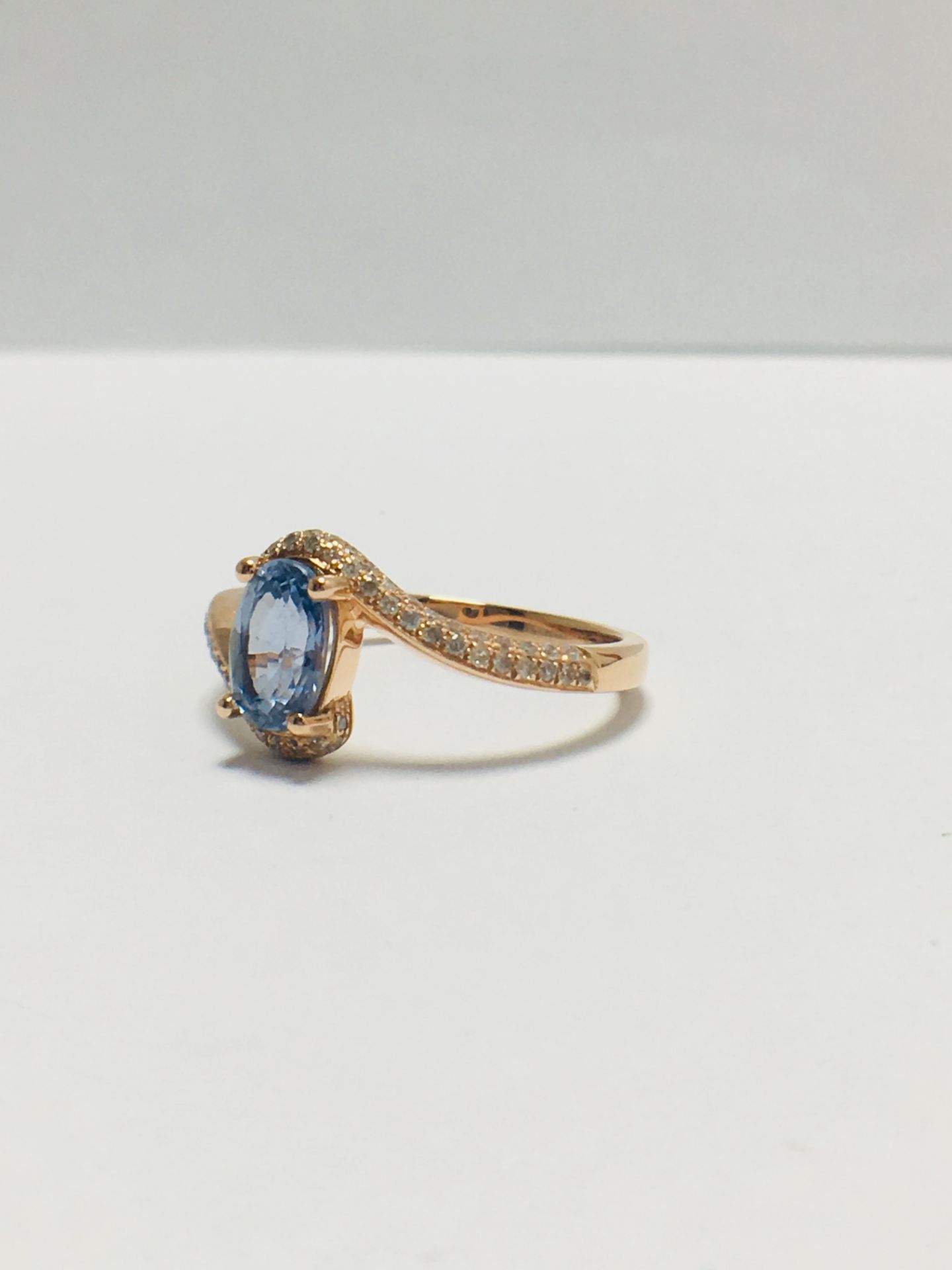 14ct Rose Gold Sapphire & Diamond Ring - Image 2 of 8