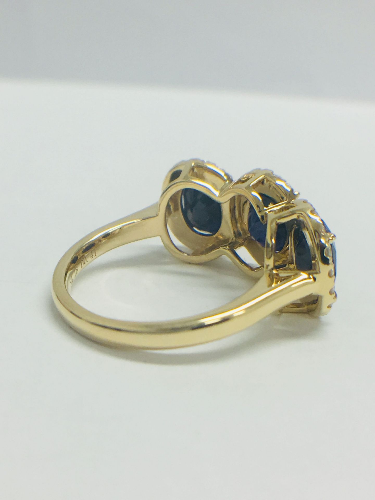 18ct Yellow Gold Sapphire & Diamond Ring - Image 8 of 9