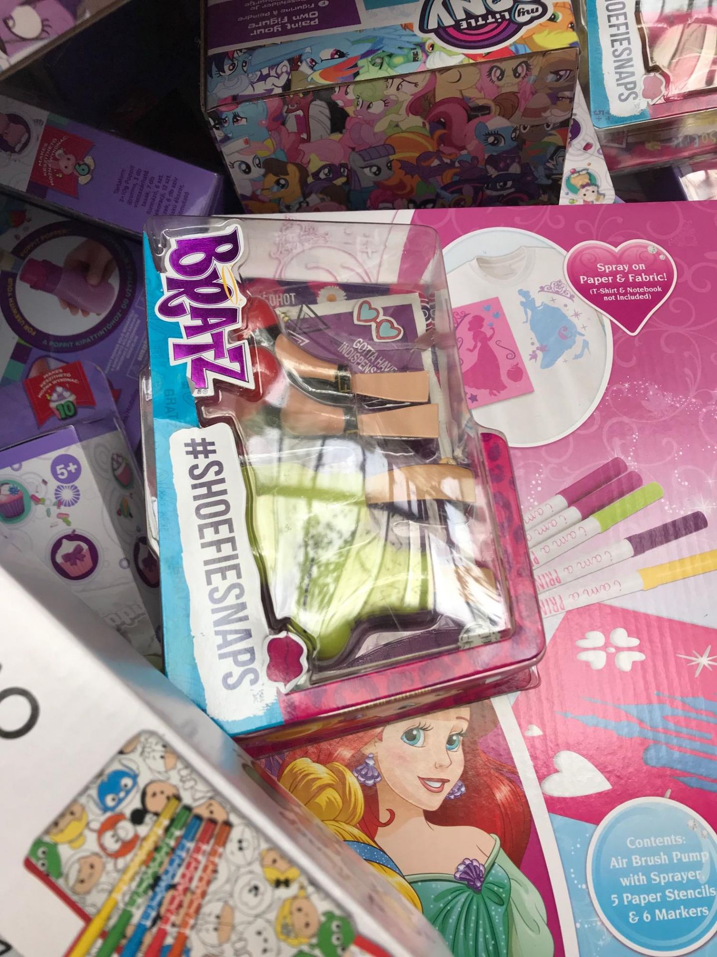 (Os6) Mixed Pallet To Contain 532 New Items To Include: Star Wars Airbrush Studio Set, Jojo Siwa Mo - Image 6 of 9