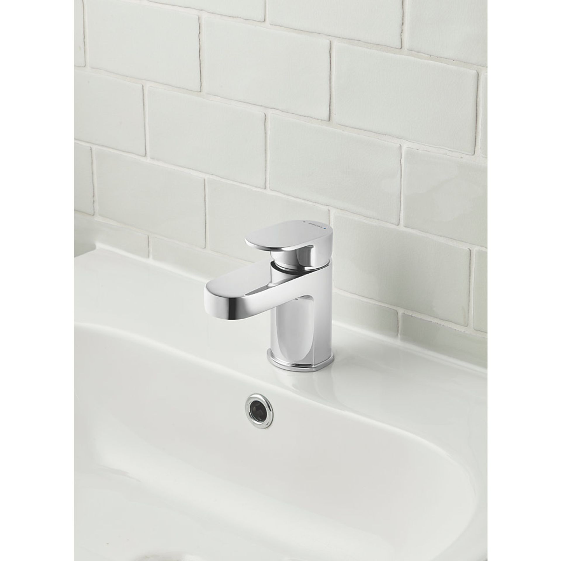 (PP97) Bristan Frenzy Basin Mono Mixer Tap. Chrome-plated brass. Ceramic disc technology ensures - Image 3 of 5