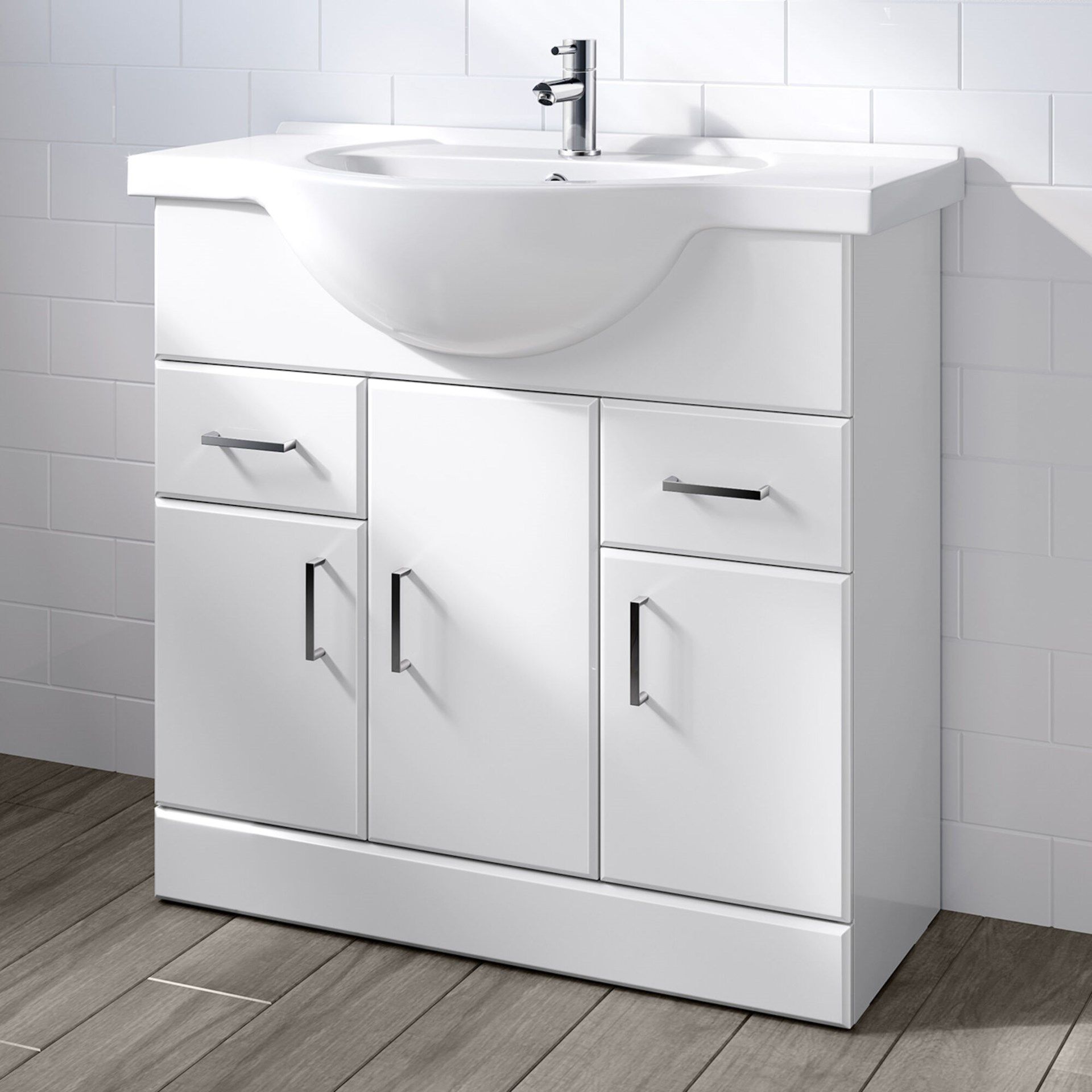 (DW45) 850x330mm Quartz Gloss White Built In Basin Unit.RRP £399.99. Comes complete with basin...