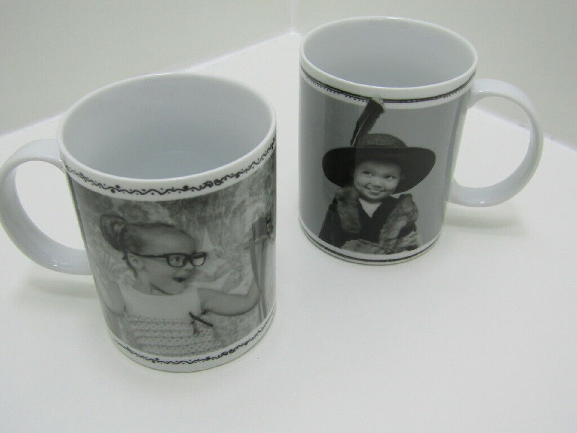 Set of 2 Novelty Mugs. Gift Boxed. Coffe Mugs. Large 11oz Volume. - Image 2 of 6