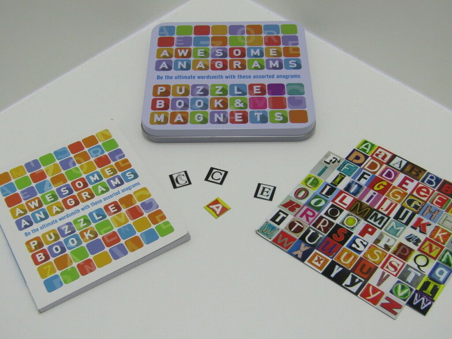 4 x Awesome Anagrams Puzzle Book & Magnet Set. Game.