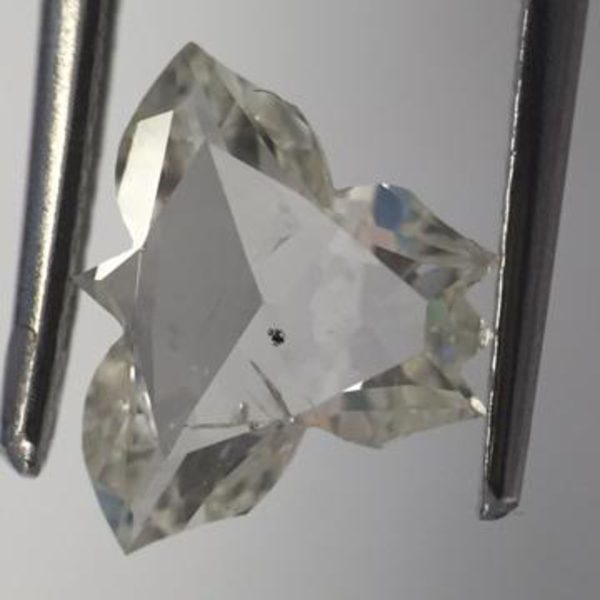 EGL Cert. 1.18 ct. Butterfly shape Diamond - H / SI1