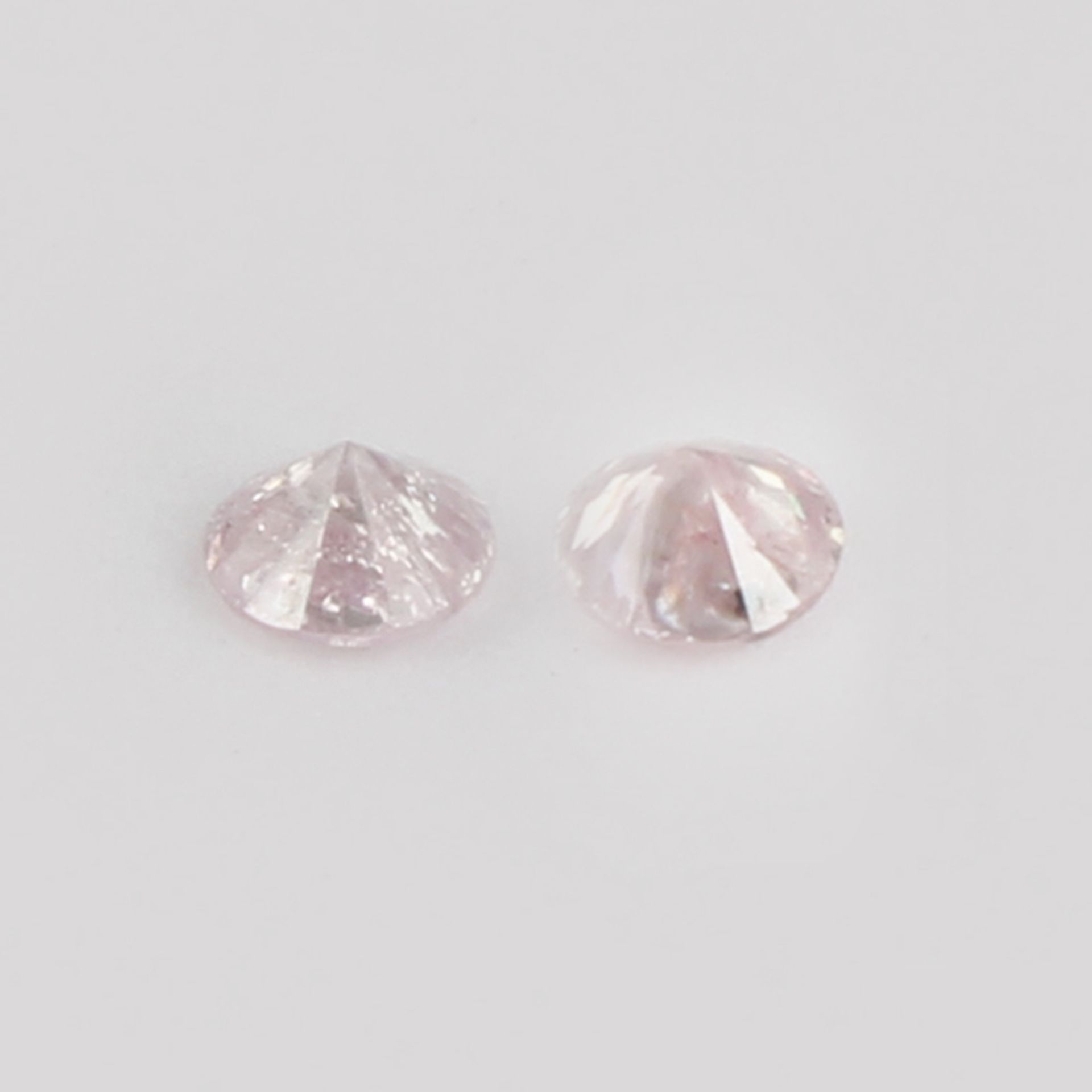 IGI Certified Pair Fancy Light Pink Diamonds Untreated - Image 4 of 7