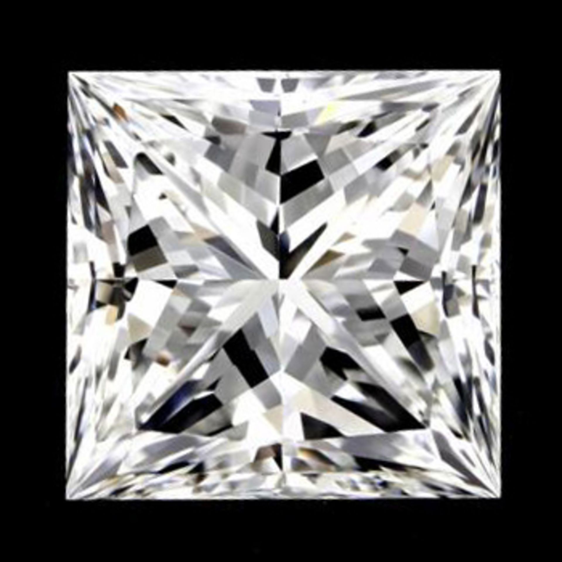 GIA Cert. 1.03 ct. Princess shape Diamond - E/VVS1
