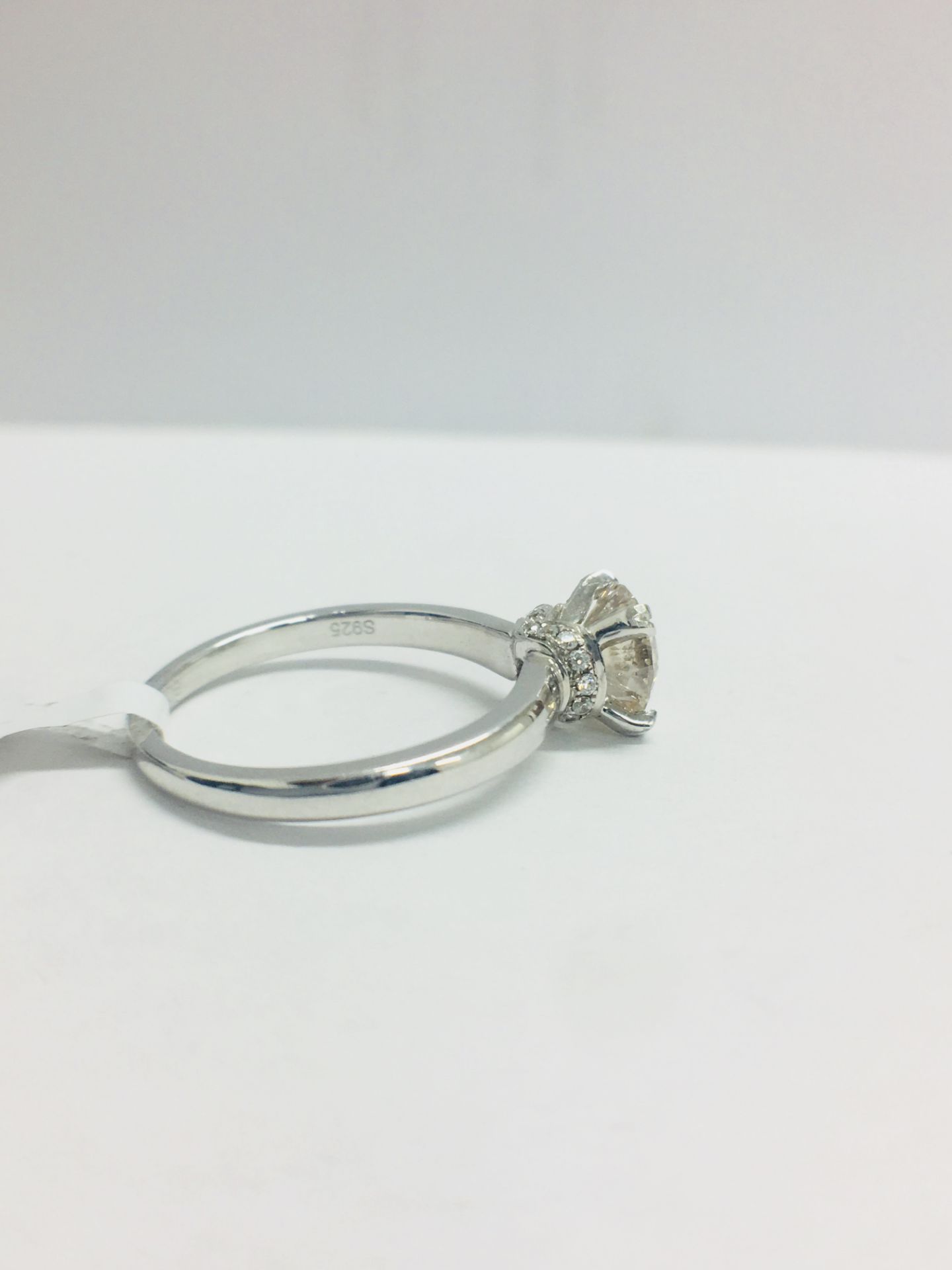 1ct Diamond Solitaire ring set in Platinum diamnd setting - Image 9 of 13