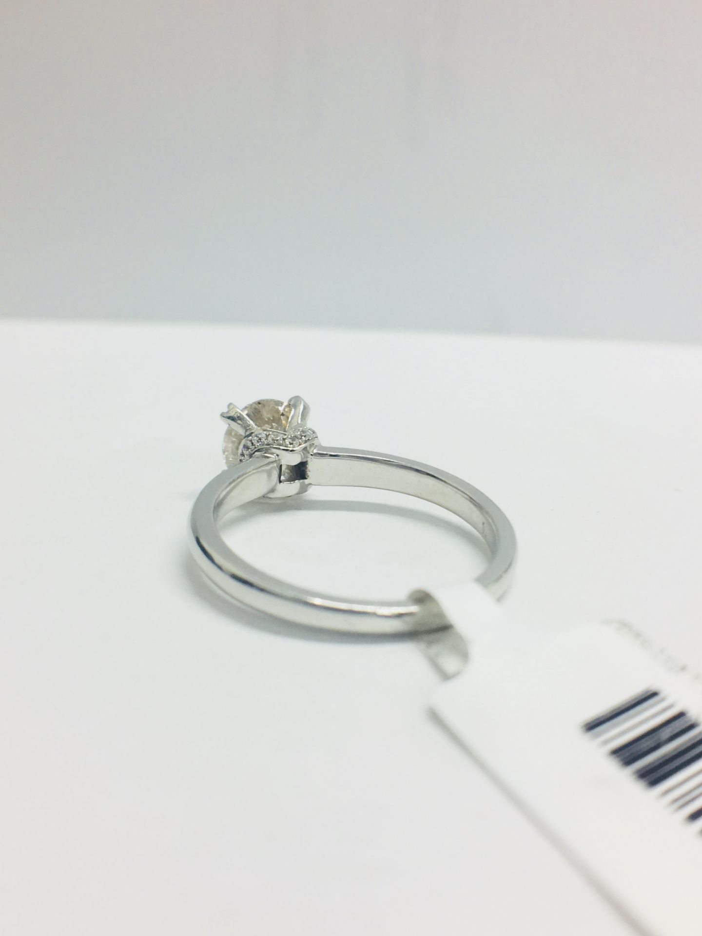 1ct Diamond Solitaire ring set in Platinum diamnd setting - Image 6 of 13