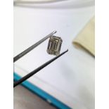 2.01ct Emerald Cut Natural diamond