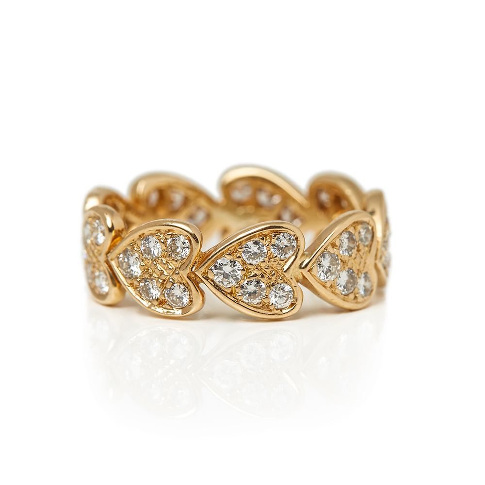 18k Yellow Gold Diamond Heart Design Band Ring - Image 9 of 11