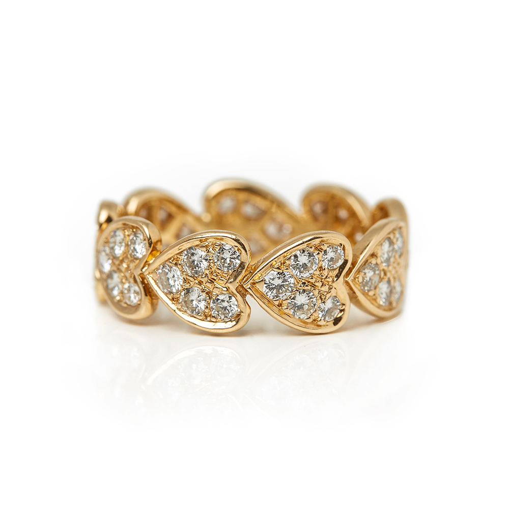 18k Yellow Gold Diamond Heart Design Band Ring - Image 11 of 11
